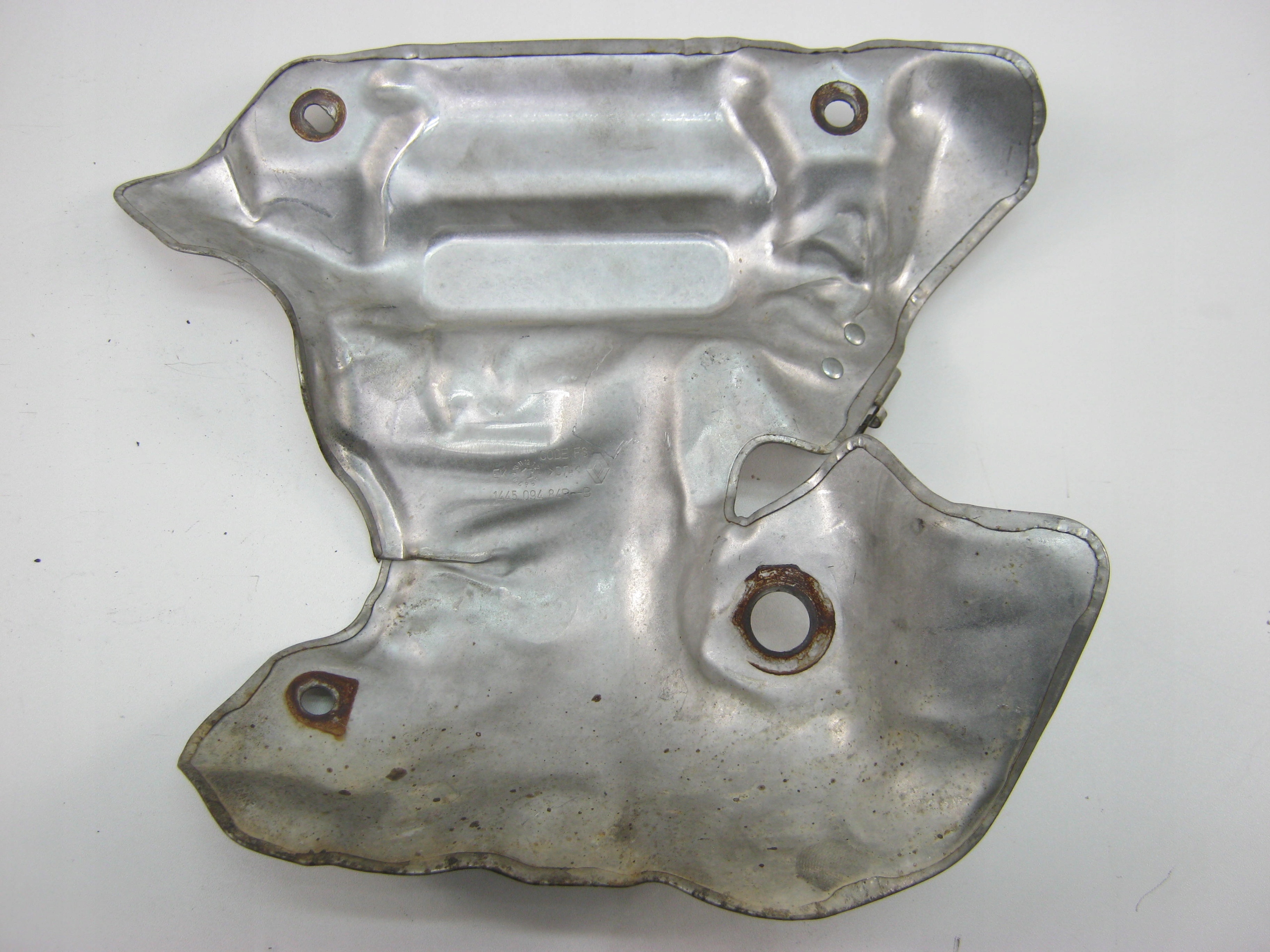 Blende Abdeckung turbo MASTER III NV400 2.3 DCI 144509484R