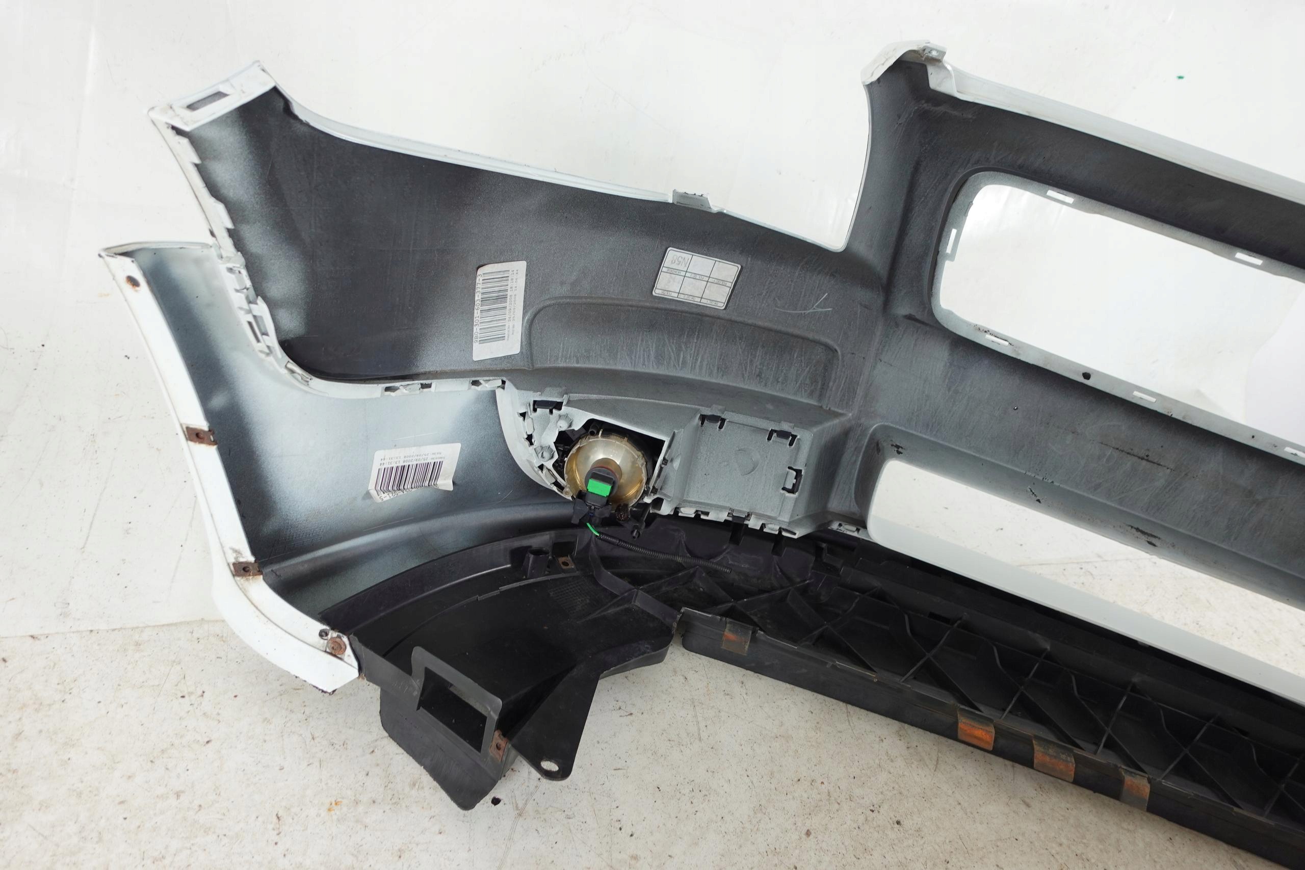 bumper front front VOLVO C30 R-design 06-10 614-46 2006-2010 30657188
