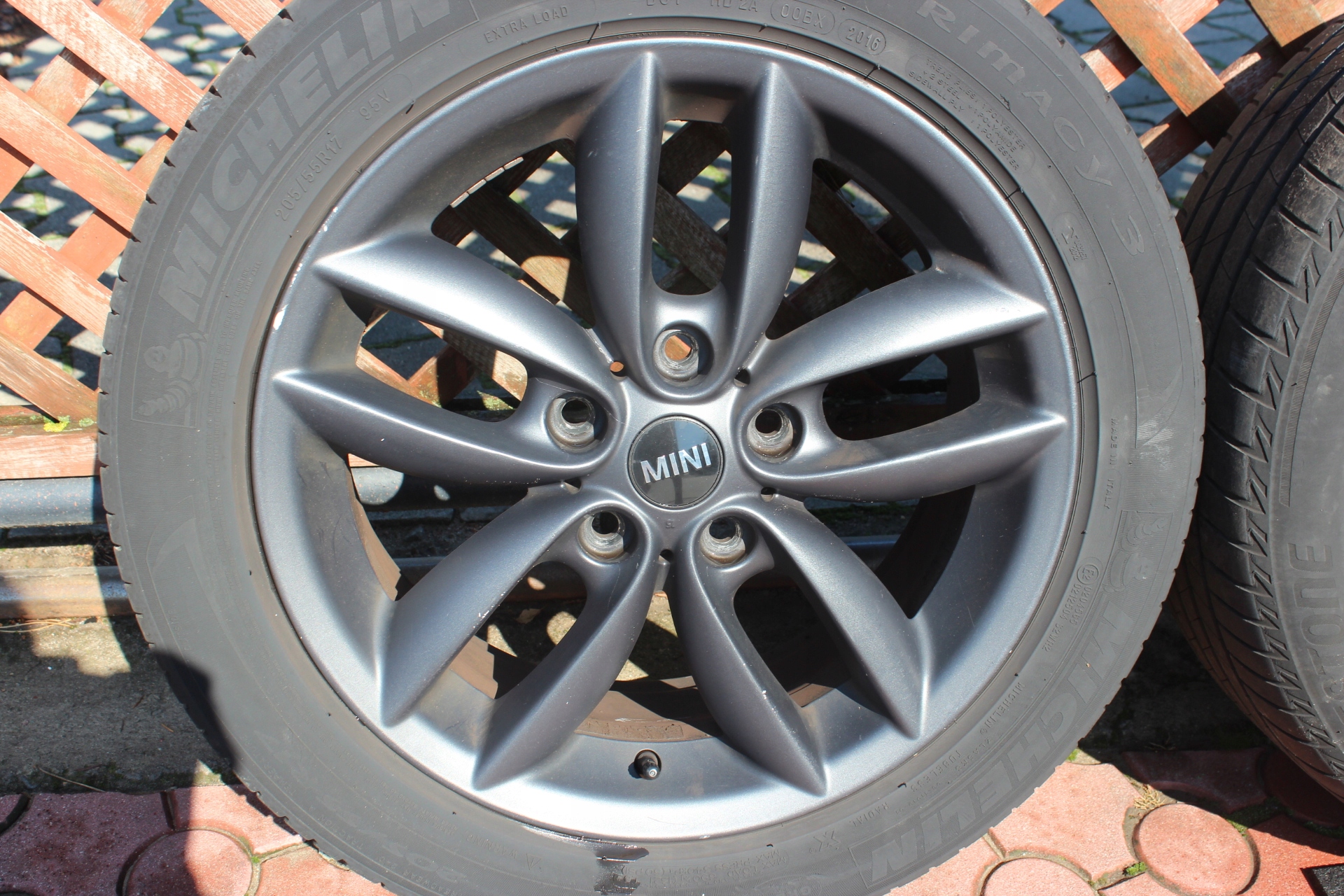 Koła Letnie Felgi Aluminiowe Mini Cooper Countryman S 205/55 R17 Rodzaj opon Letnie