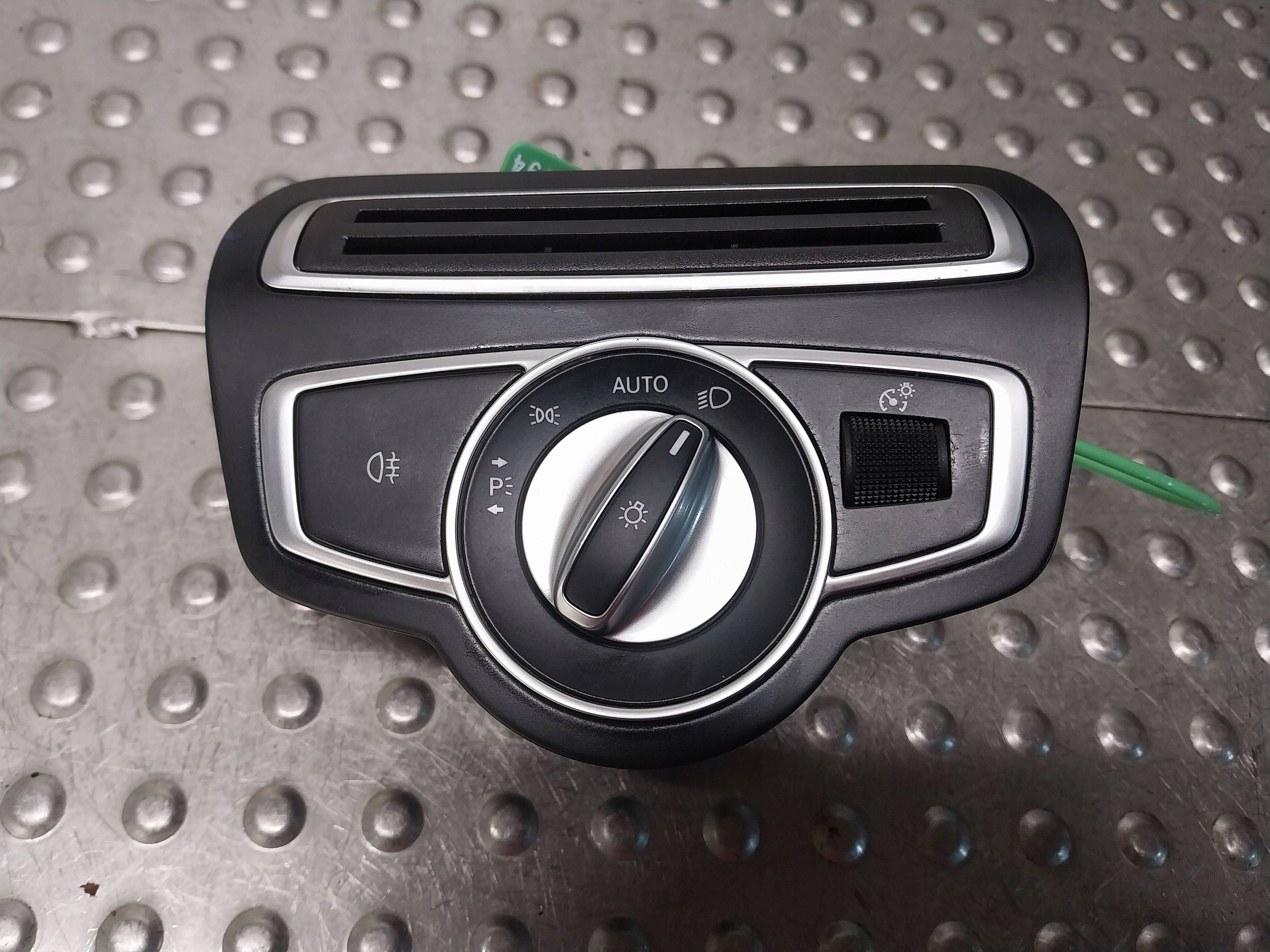 switch light switch A2059051810 MERCEDES GLC W253 C W205