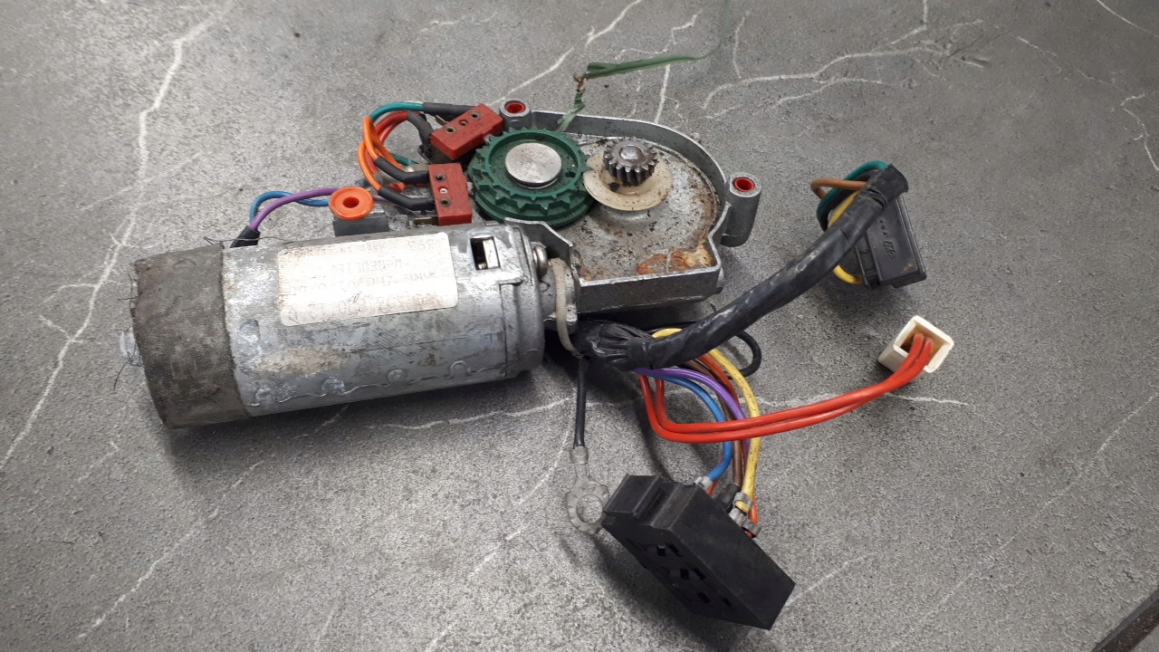 403820 silniczek szyberdachu renault megane I Numer katalogowy części 403820