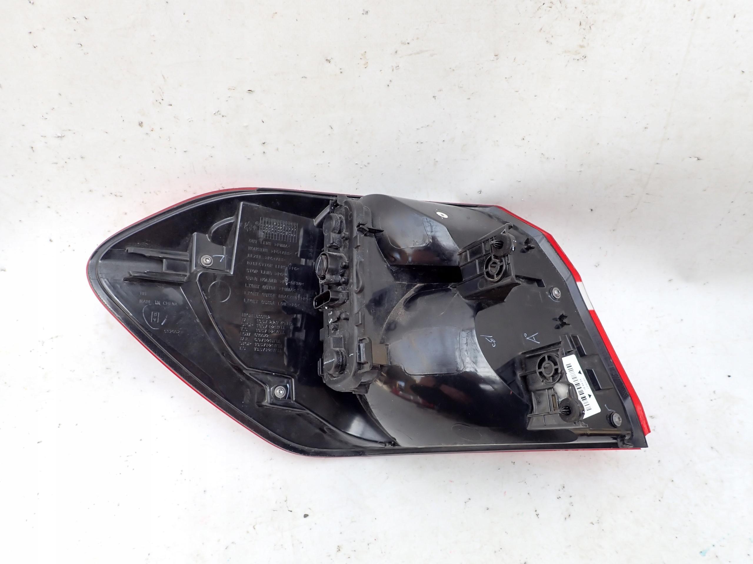BMW II 2 F45 14- light right rear part rear