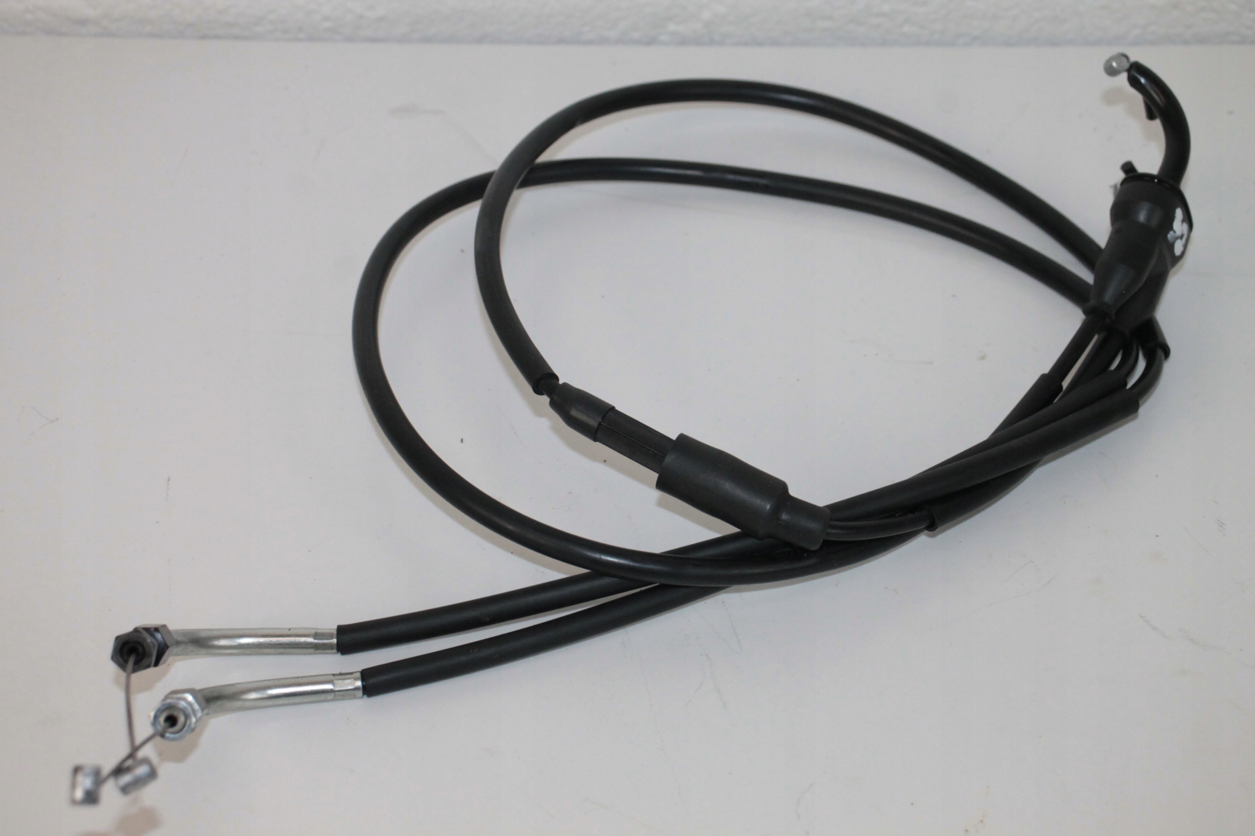 8 - YAMAHA XSR900 XSR 900 ГАЗОВІ ТРОСИ