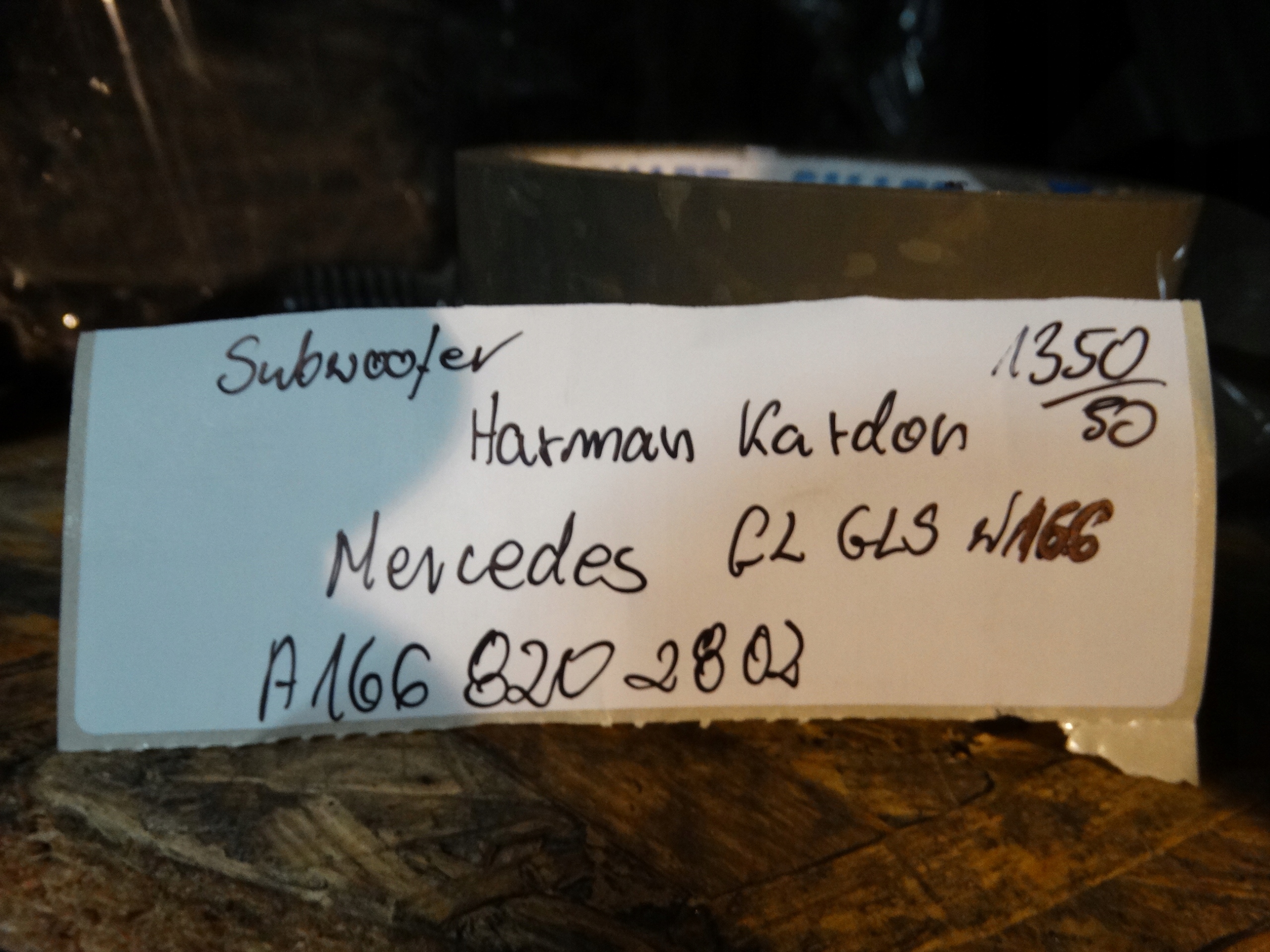 IDEALNY SUBWOOFER HARMAN KARDON MERCEDES GL W166 1