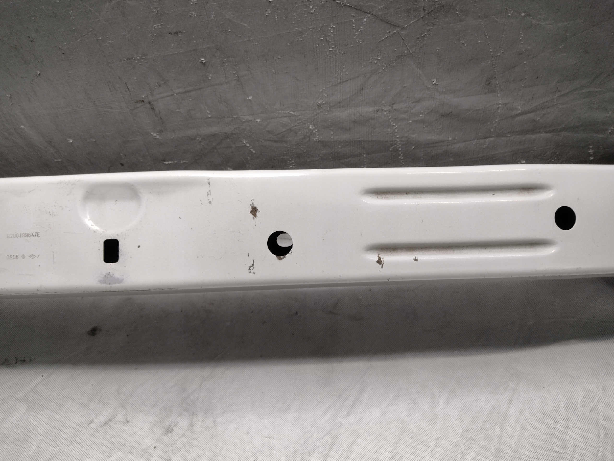 TRAVERSA paraurti Anteriore Nissan Interstar e 1 lift 8200189647E
