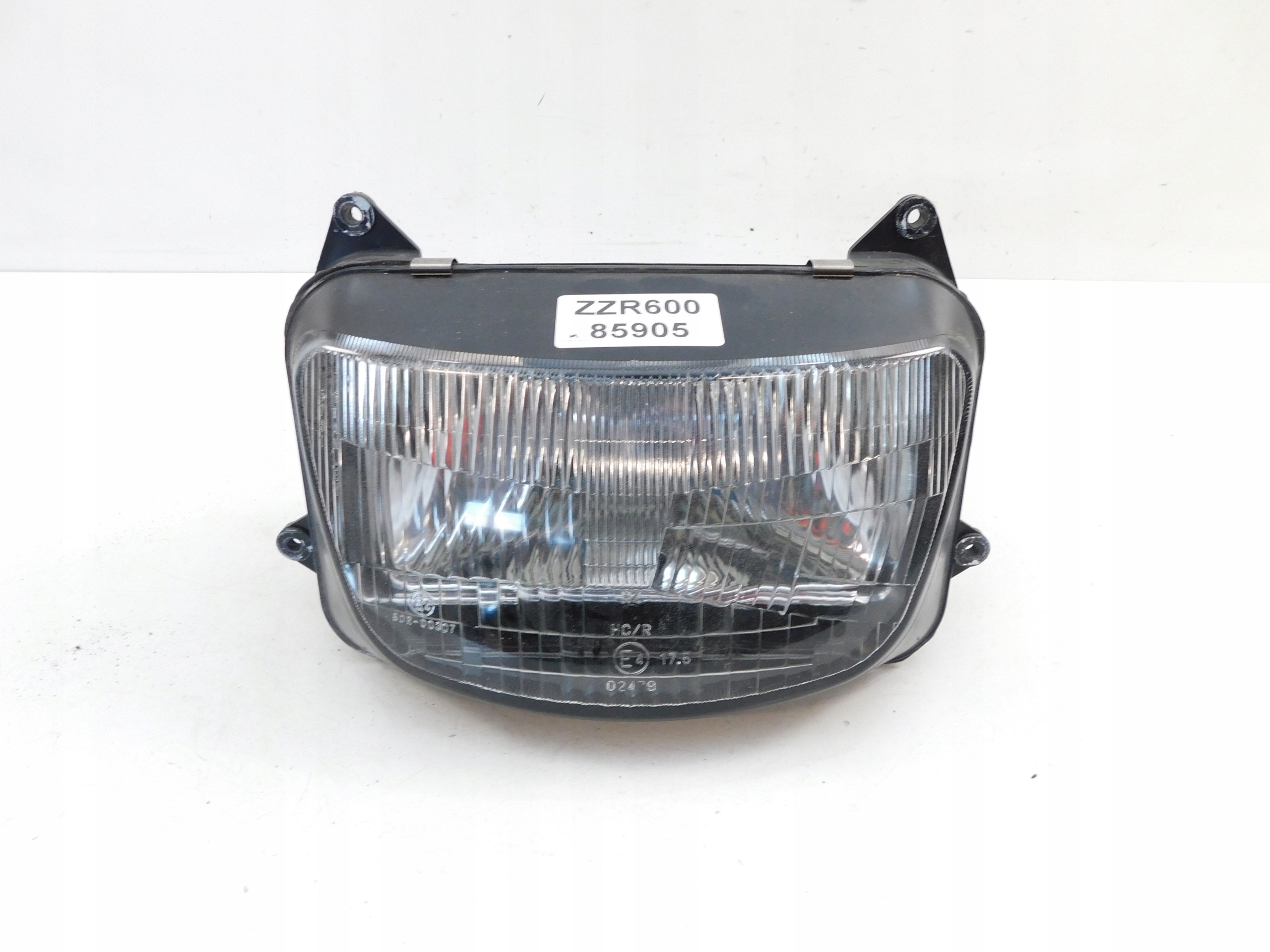 KAWASAKI ZZR 600 97r. REFLEKTOR LAMPA PRZÓD
