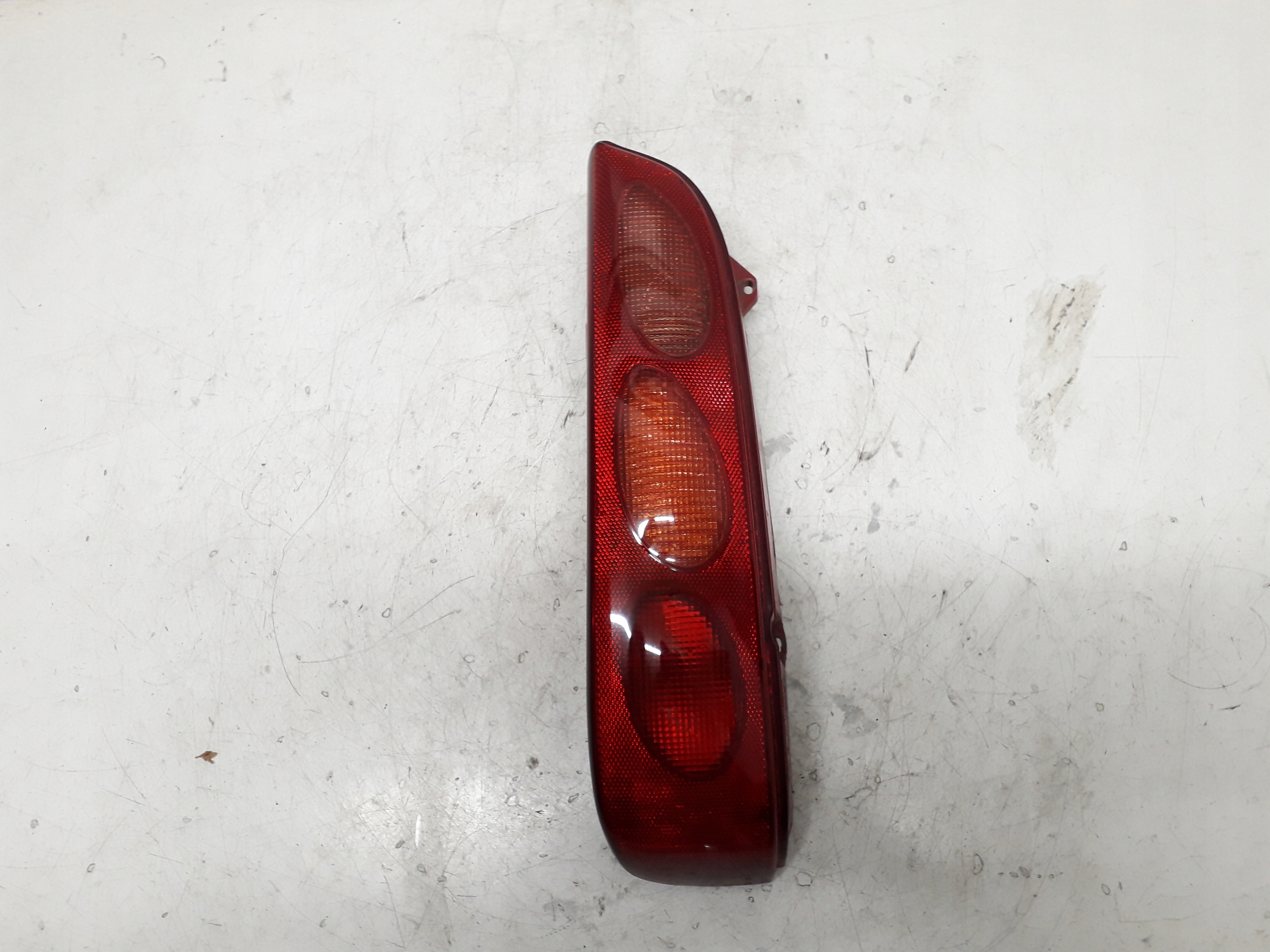 FIAT SEICENTO 97-10 LAMPA PRAWA TYLNA TYŁ 39660748