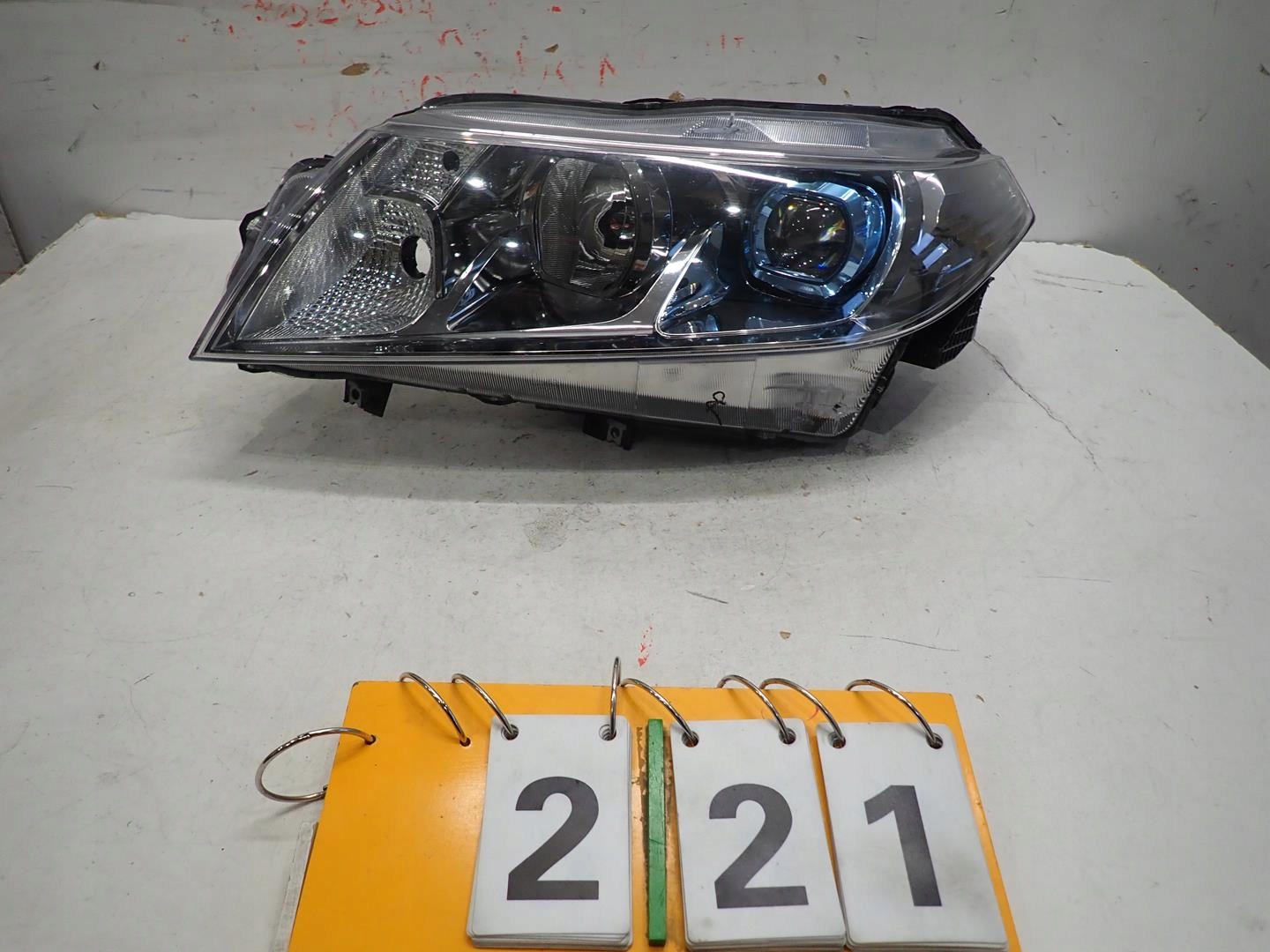 light front front left SUZUKI VITARA III 2015- LED