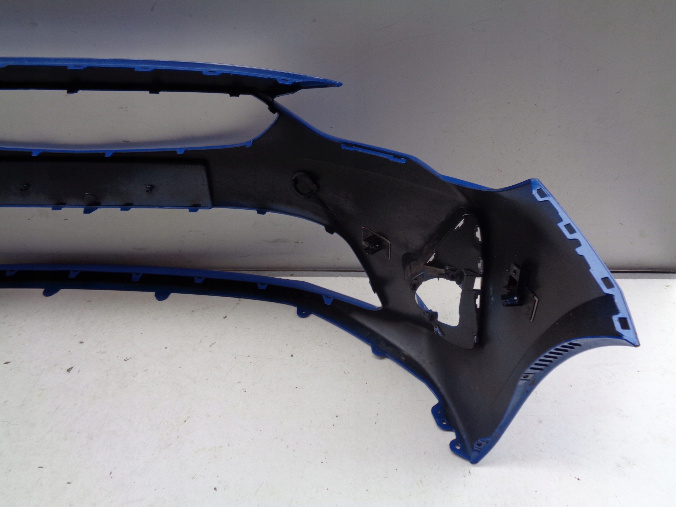 FRONTSTOSSSTANGE OPEL CORSA F GSI 19- NR 33852