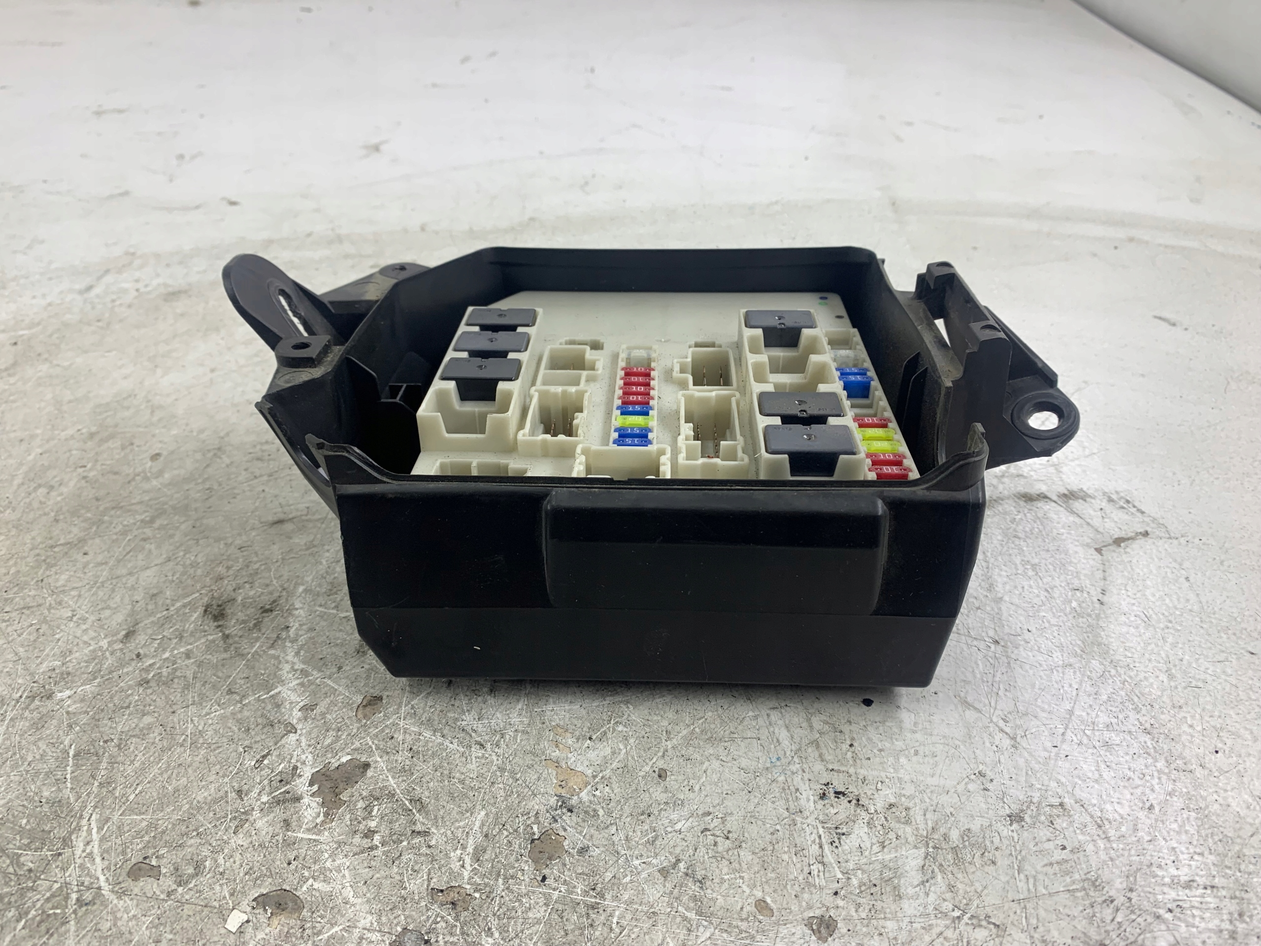 RENAULT CLIO III Module Boîte USM UCH UPC 336217A