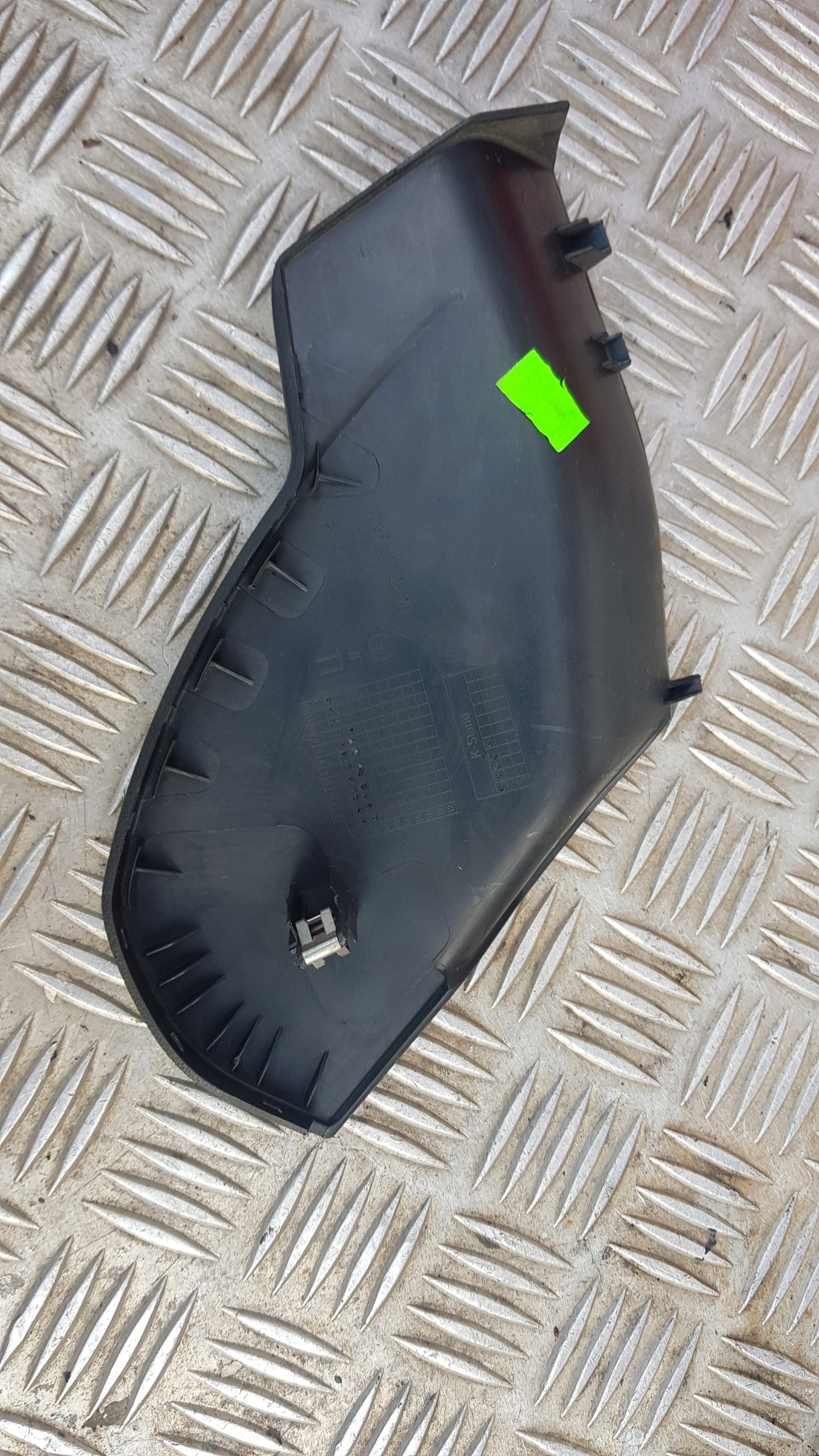 MERCEDES B KLASA W245 Boîte Couvre Console A1696800278