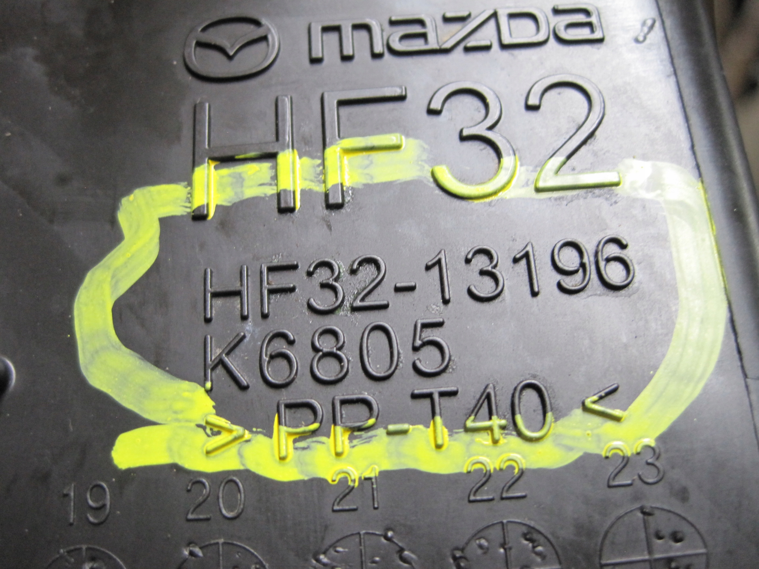 Gehäuse filter luft MAZDA 3 IV HF32-13196