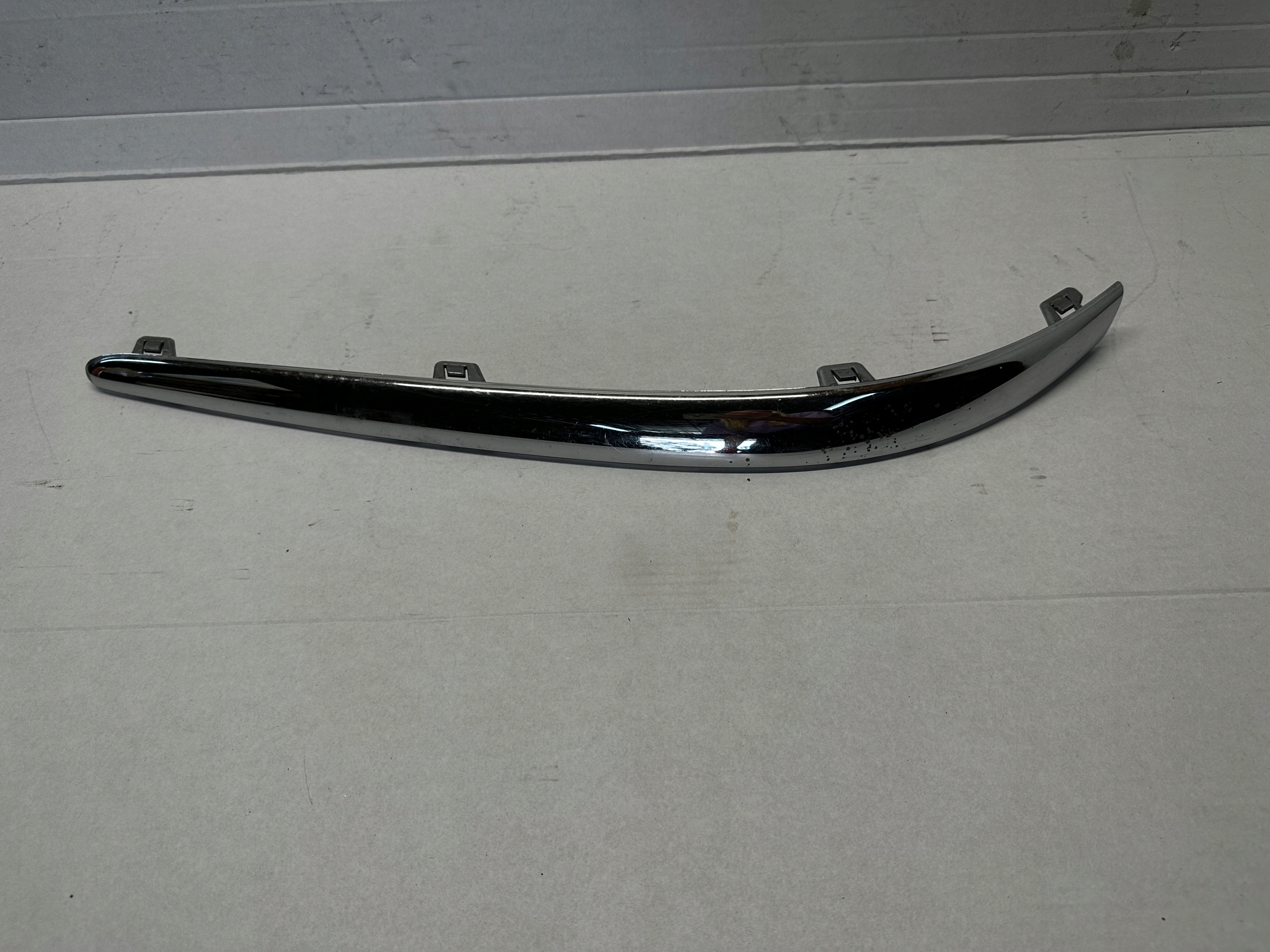 CHROM ZDERZAKA PRZÓD LEWY JAGUAR S-TYPE Strona zabudowy przód