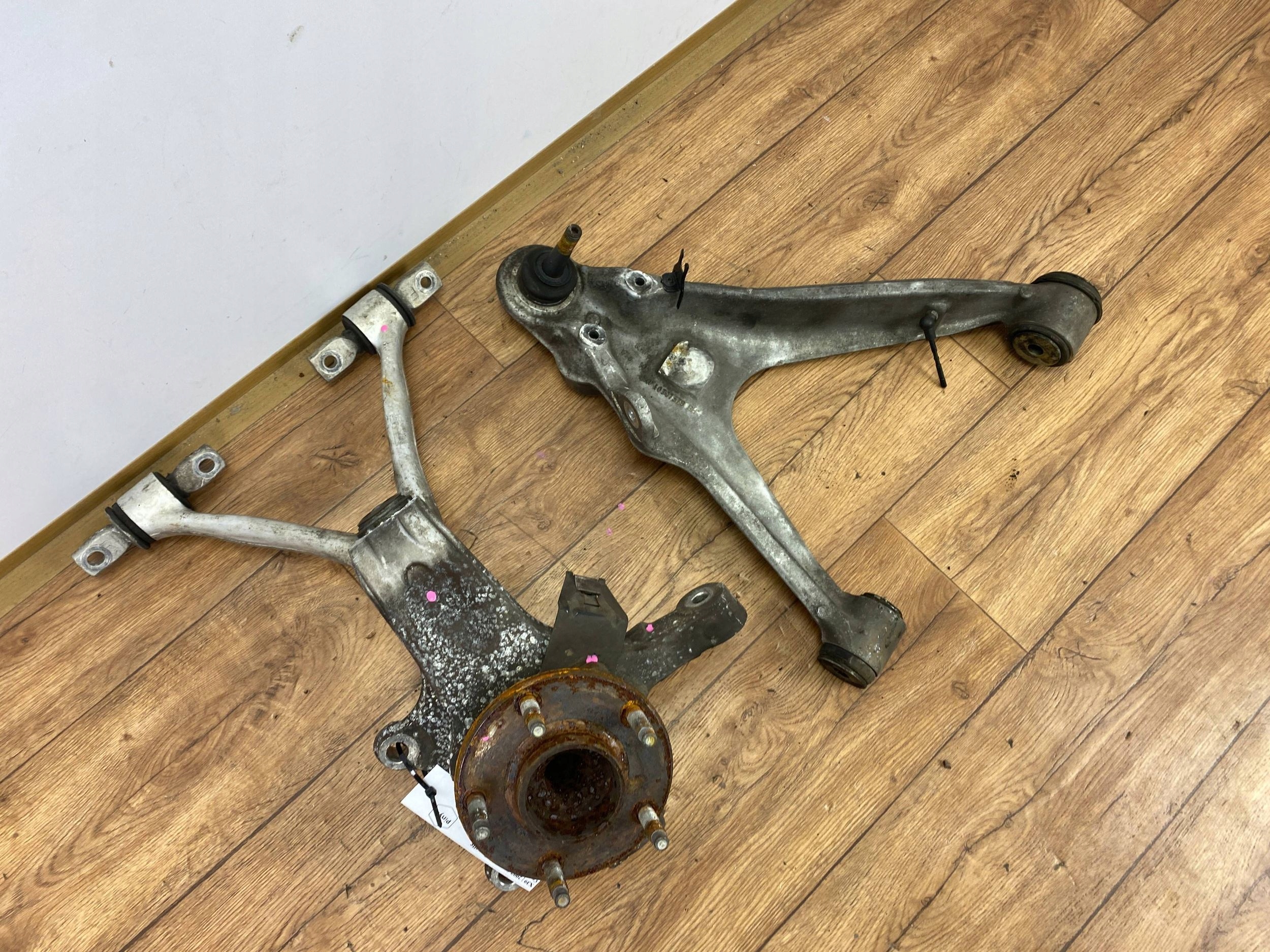 swing front right arm sususpension Chevrolet Corvette C6 2005+