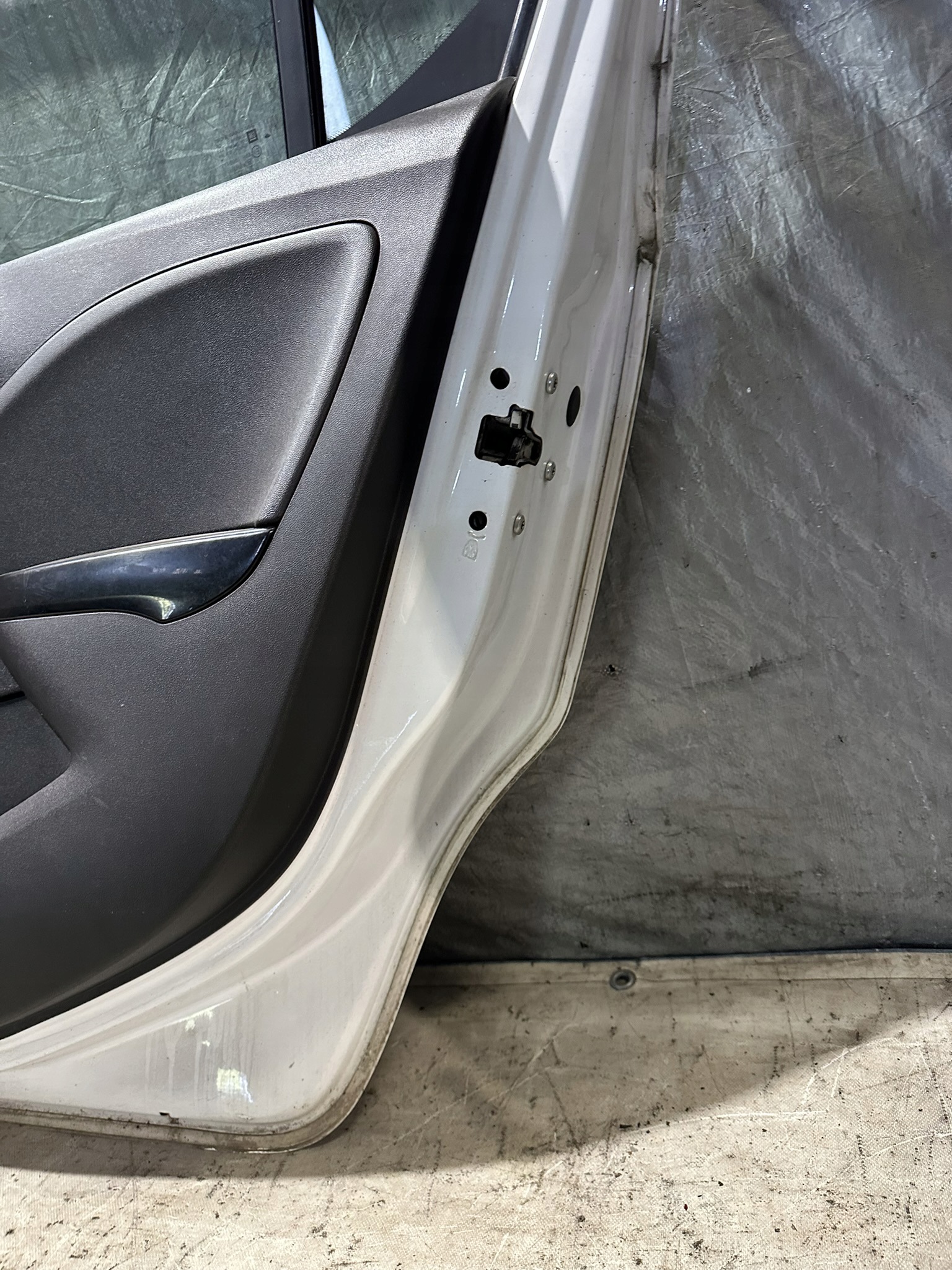 tür rechts heck OPEL CORSA E Z40R