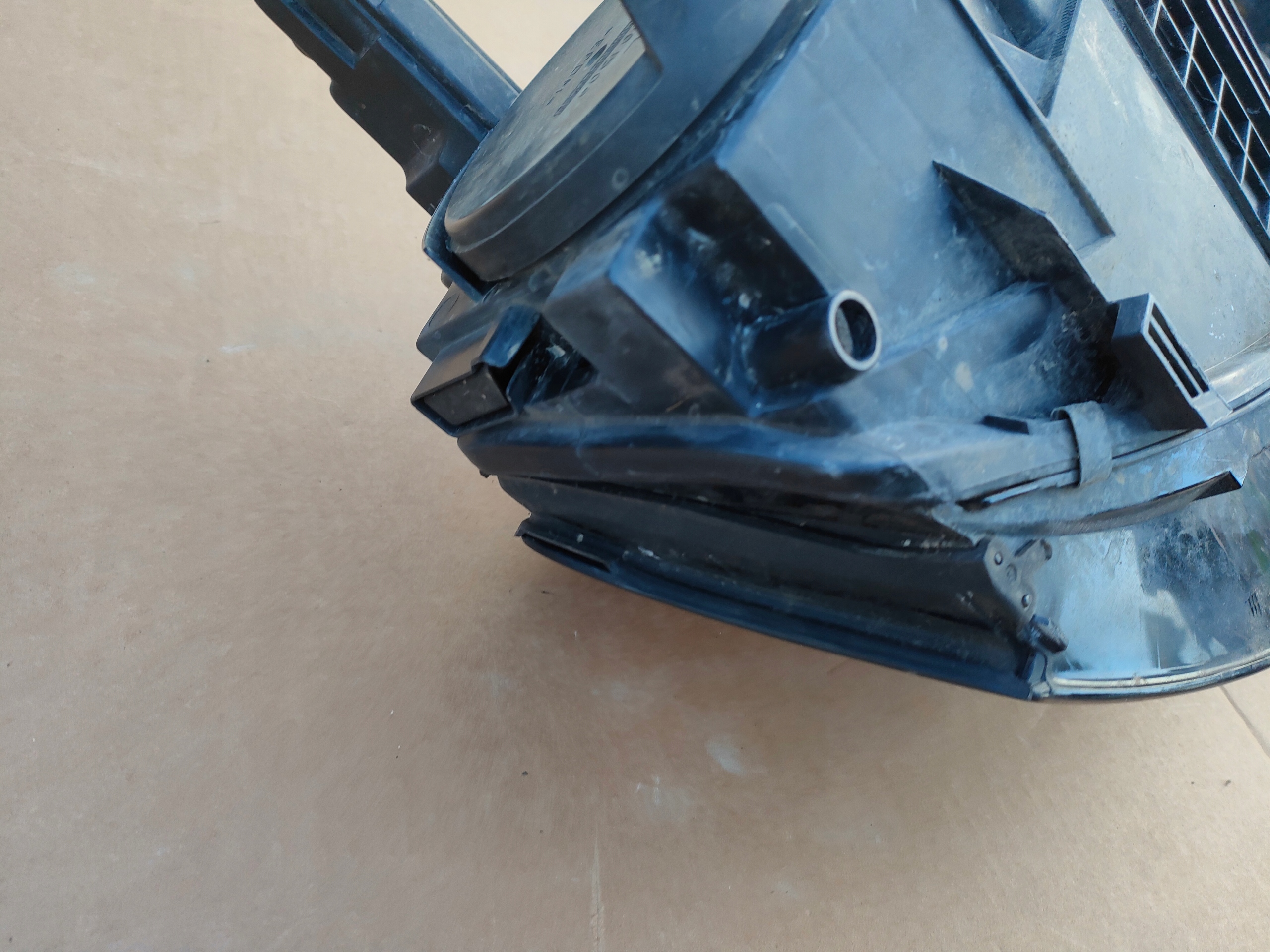 AUDI A4 B8 8K0 LIFT 12-16 light left left front ZWYKLA EUROPA