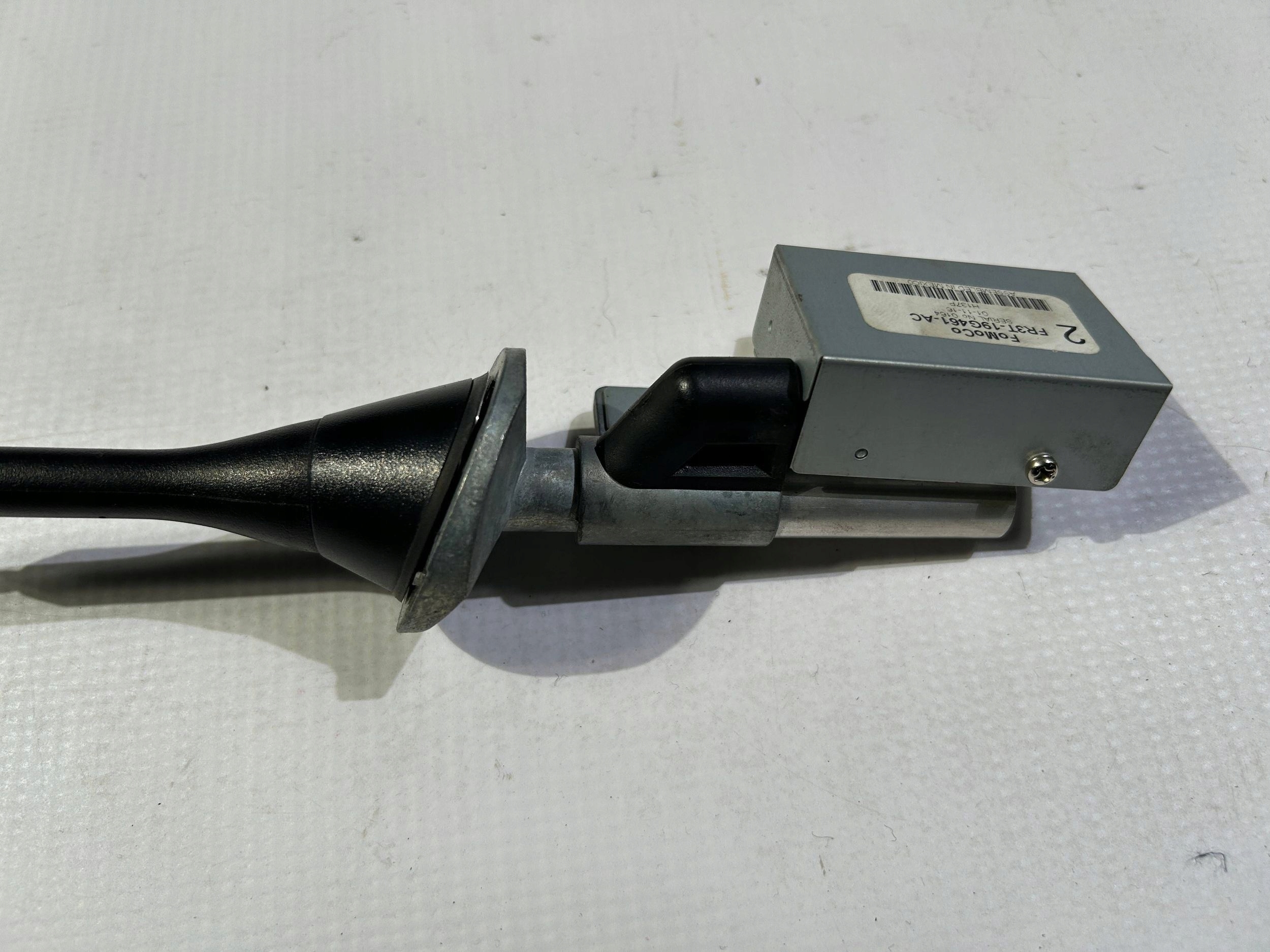 Antenne radiowa bat bacik Ford Mustang 2015