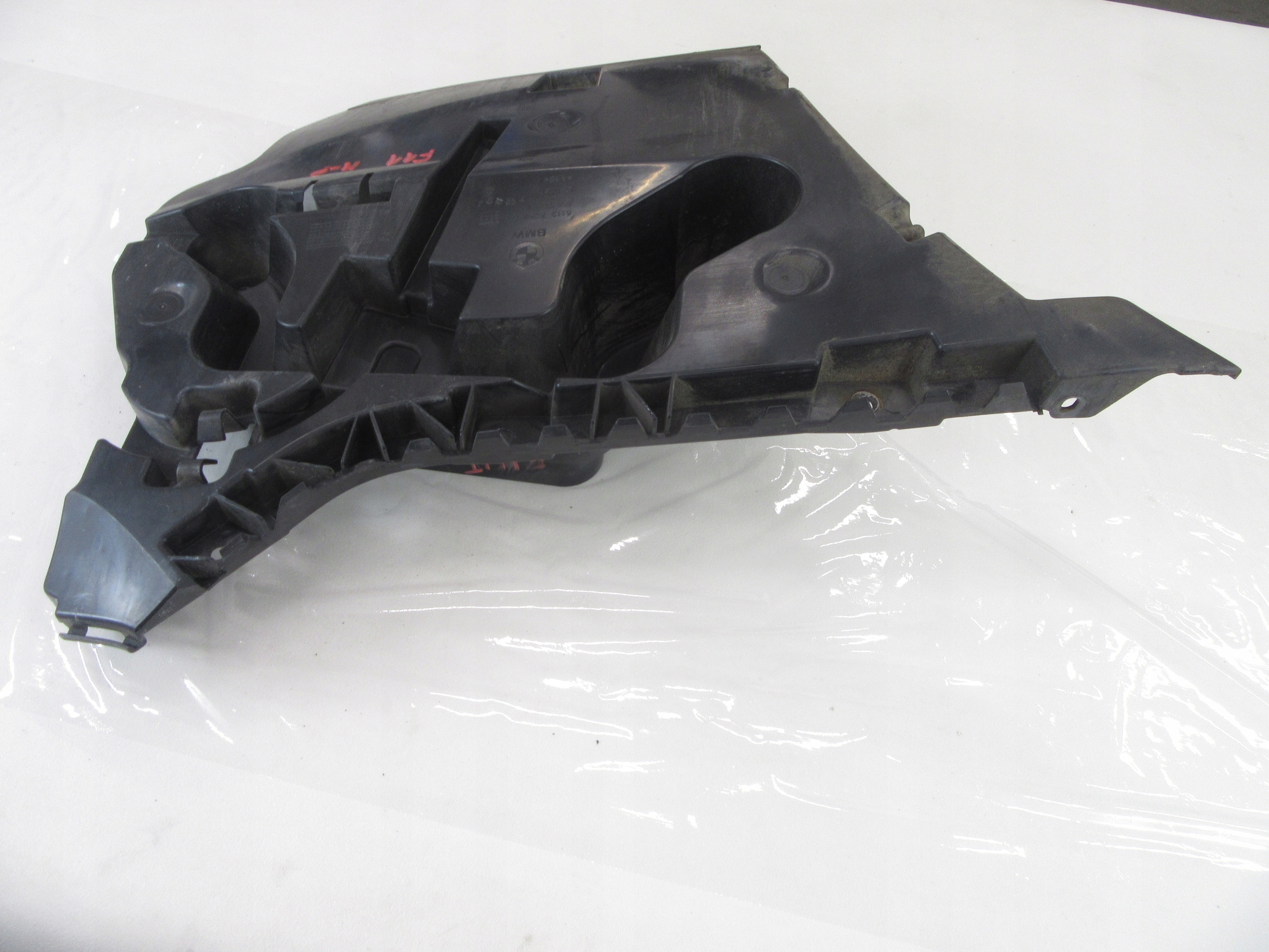 console bracket holder bumper bracket left rear part BMW F11 KOMBI