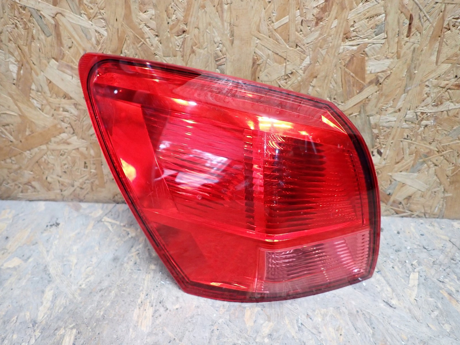 light left rear left rear part NISSAN QASHQAI 1 and J10 2006-2010R 26559JD00A