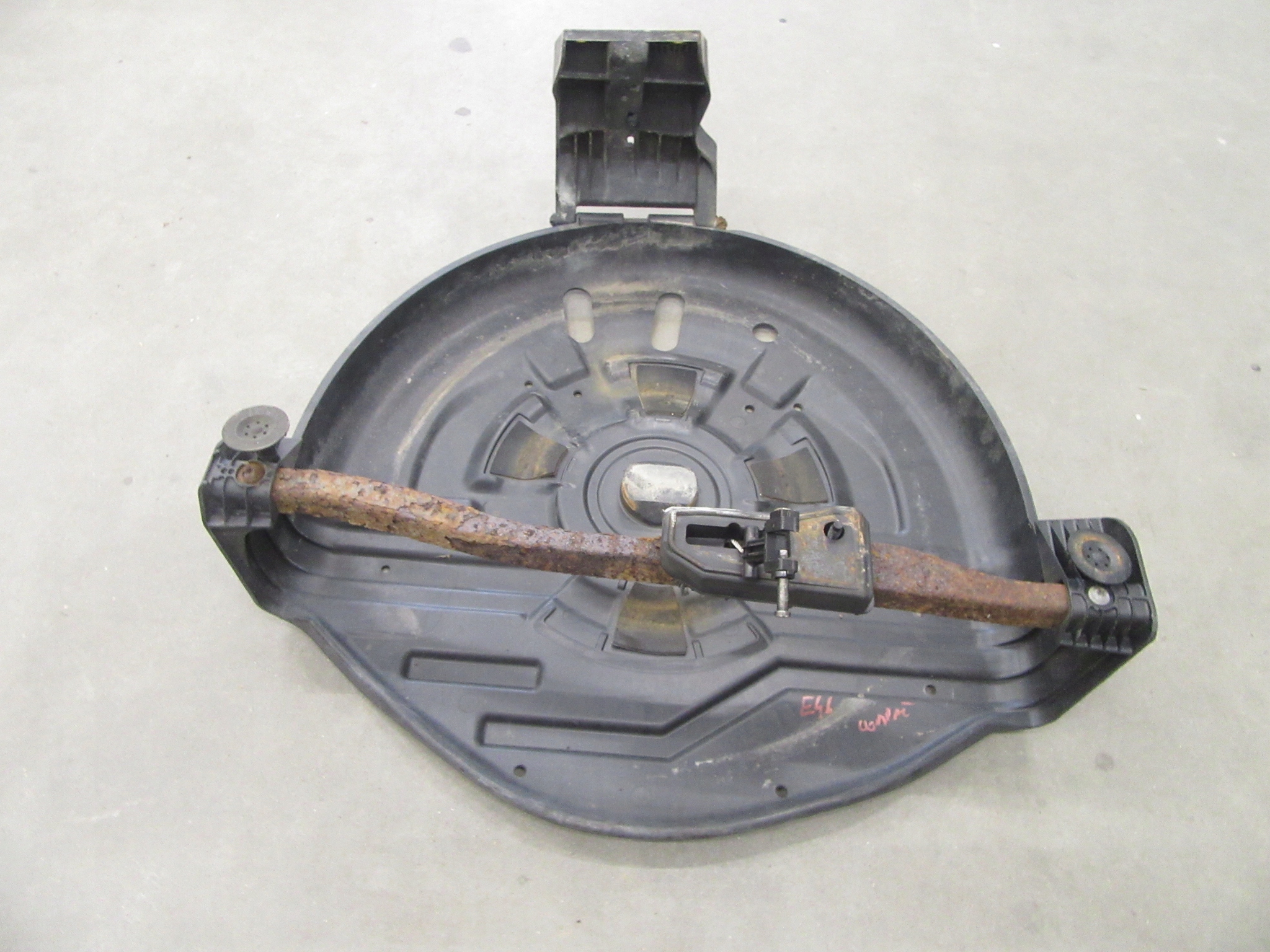 Support plaque Roues de la roue de secours BMW e46 COMPACT