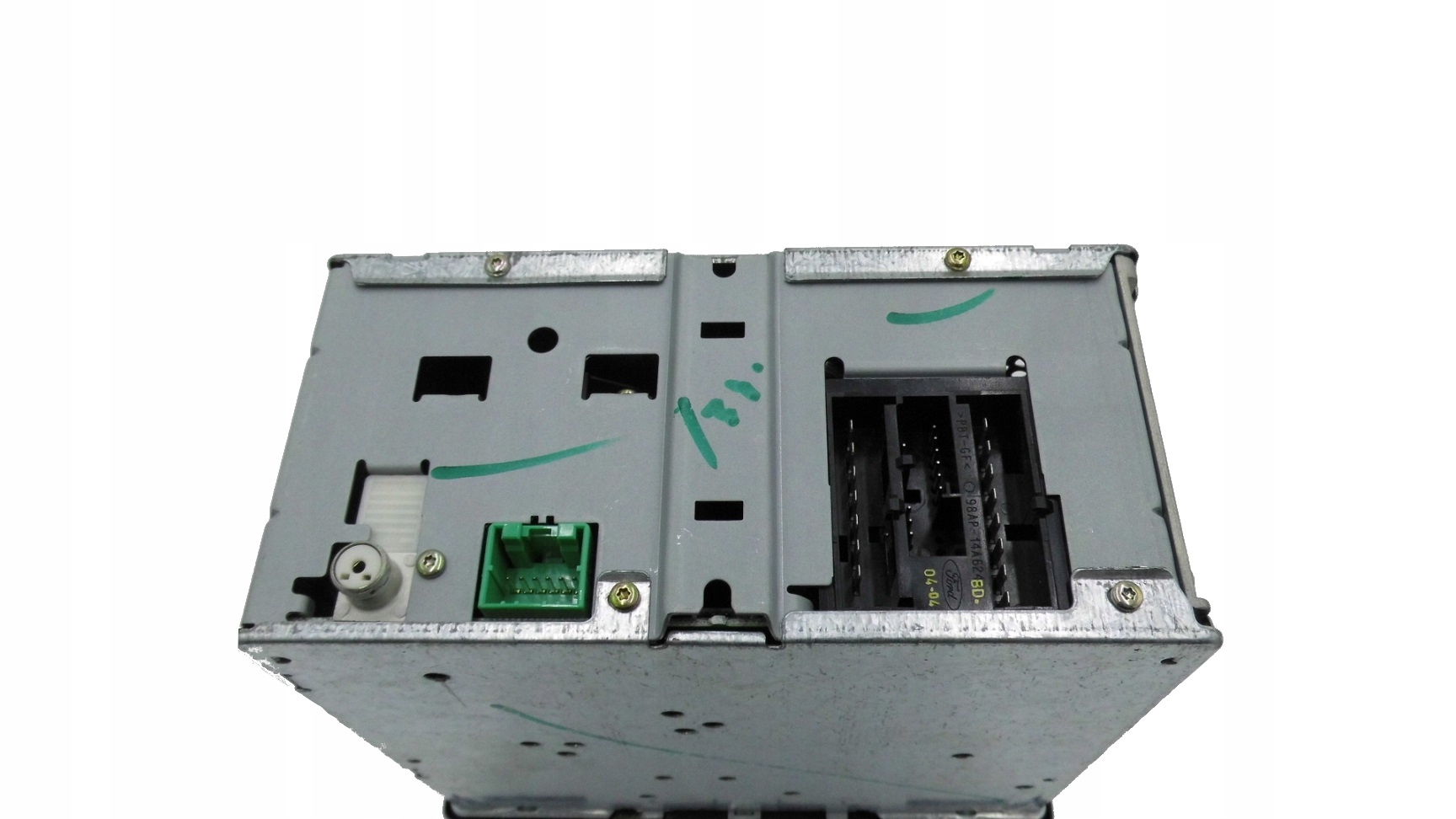 RADIOODBIORNIK FORD MONDEO FIESTA COUGAR PUMA Weight with packaging 3 kg