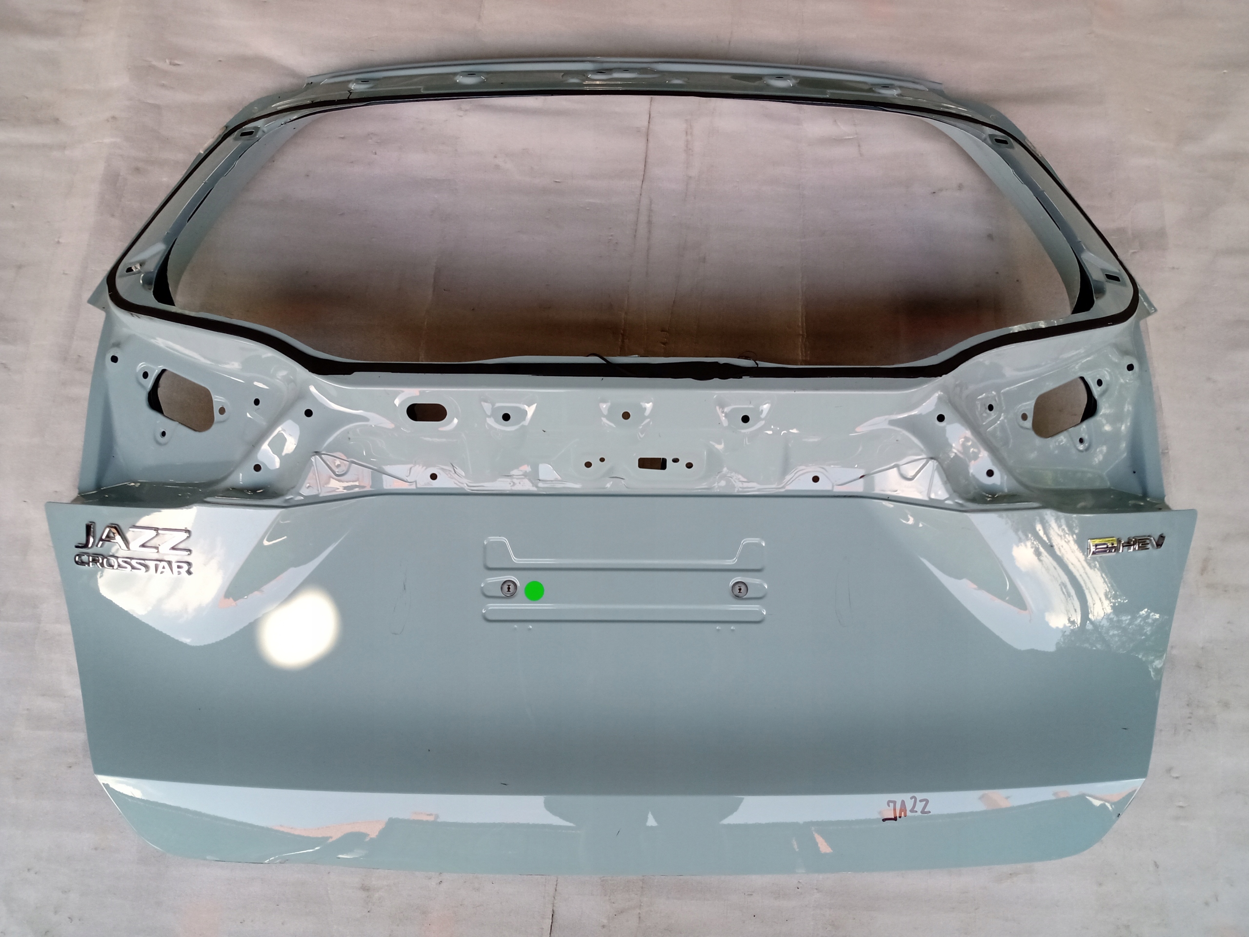 HONDA JAZZ В CROSSTAR 2021 КРИШКА ЗАД.
