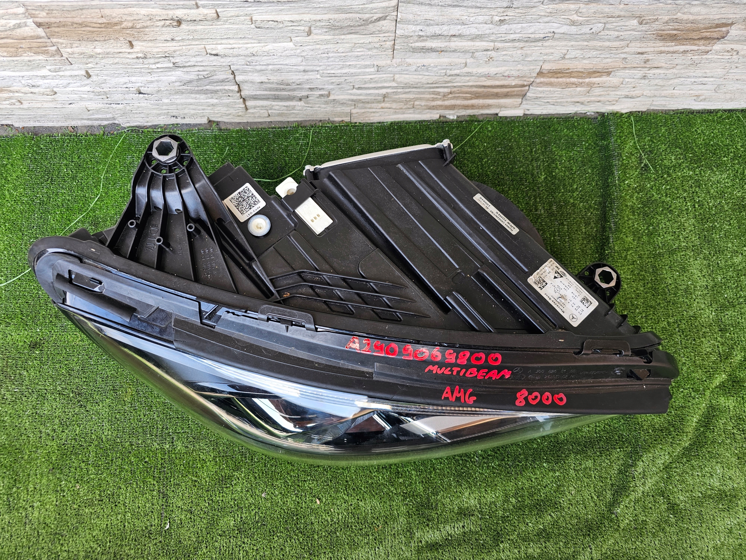LAMPA MULTIBEAM MERCEDES A2909069800 AMG Strona zabudowy prawa