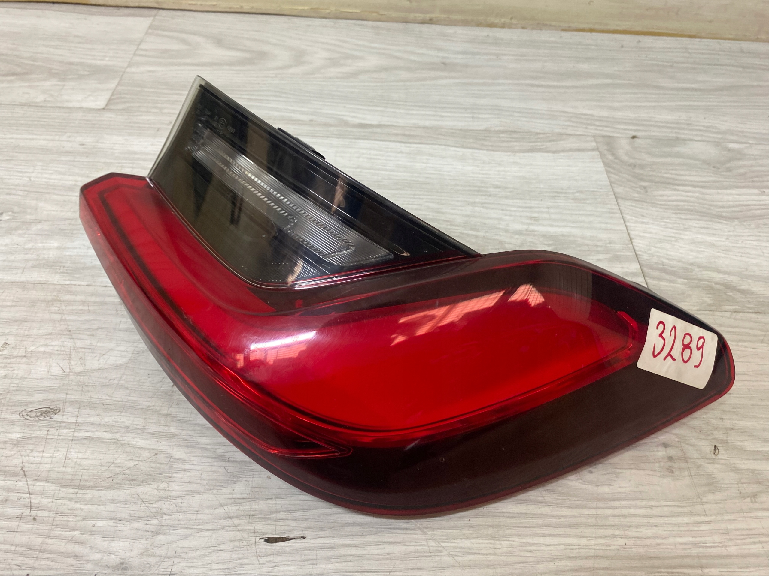 BMW 3 G21 light rear right H4744275807