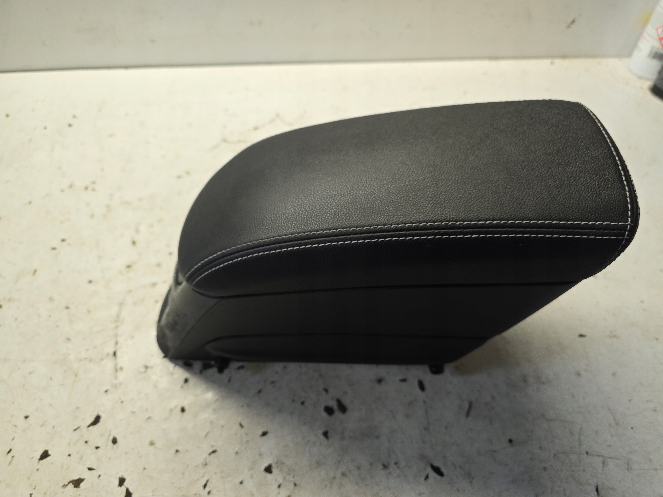 OPEL MERIVA B II LIFT bracciolo Originale SKORZANY nero