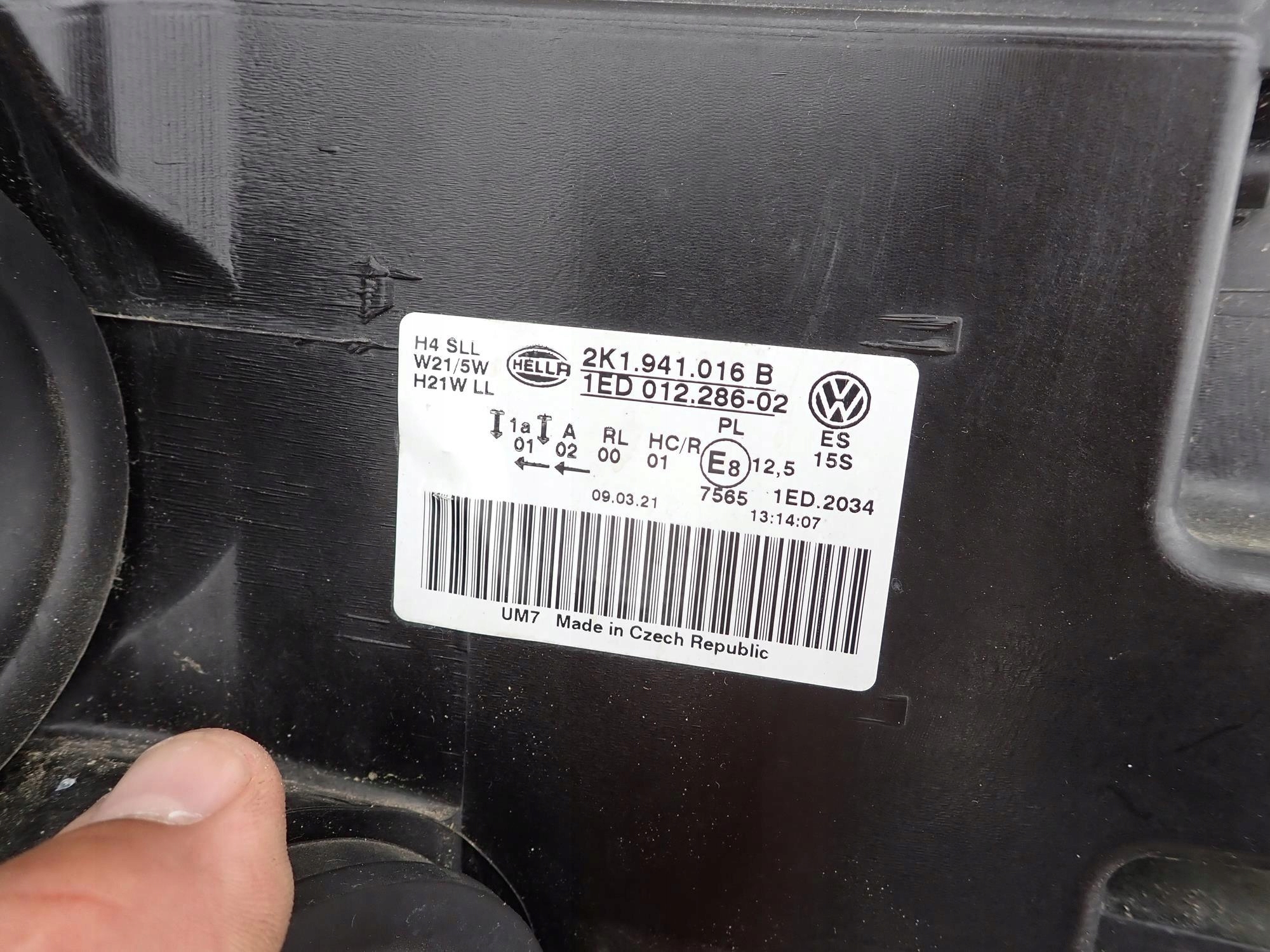 VW CADDY III 3 2K LIFT 15-20 light front front right