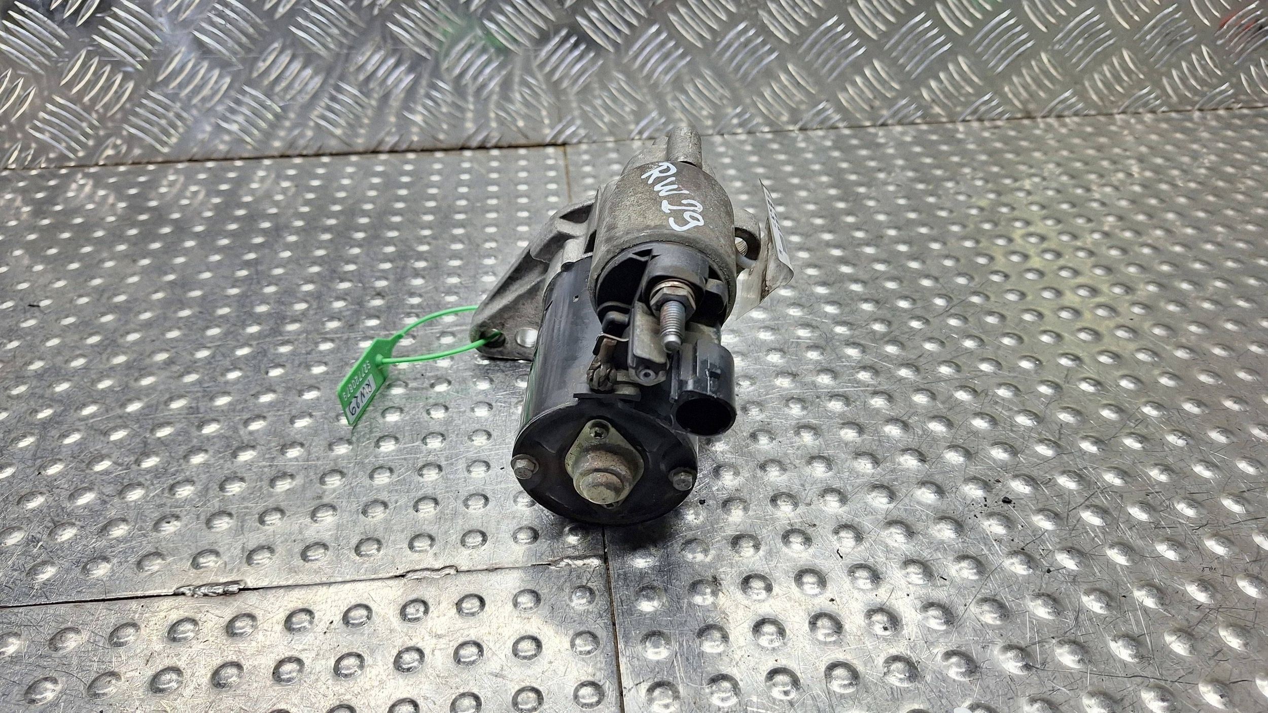 starter 0AH911023A YETI ALTEA A3 8P GOLF VI LEON II BEETLE 5C 1.2TSI