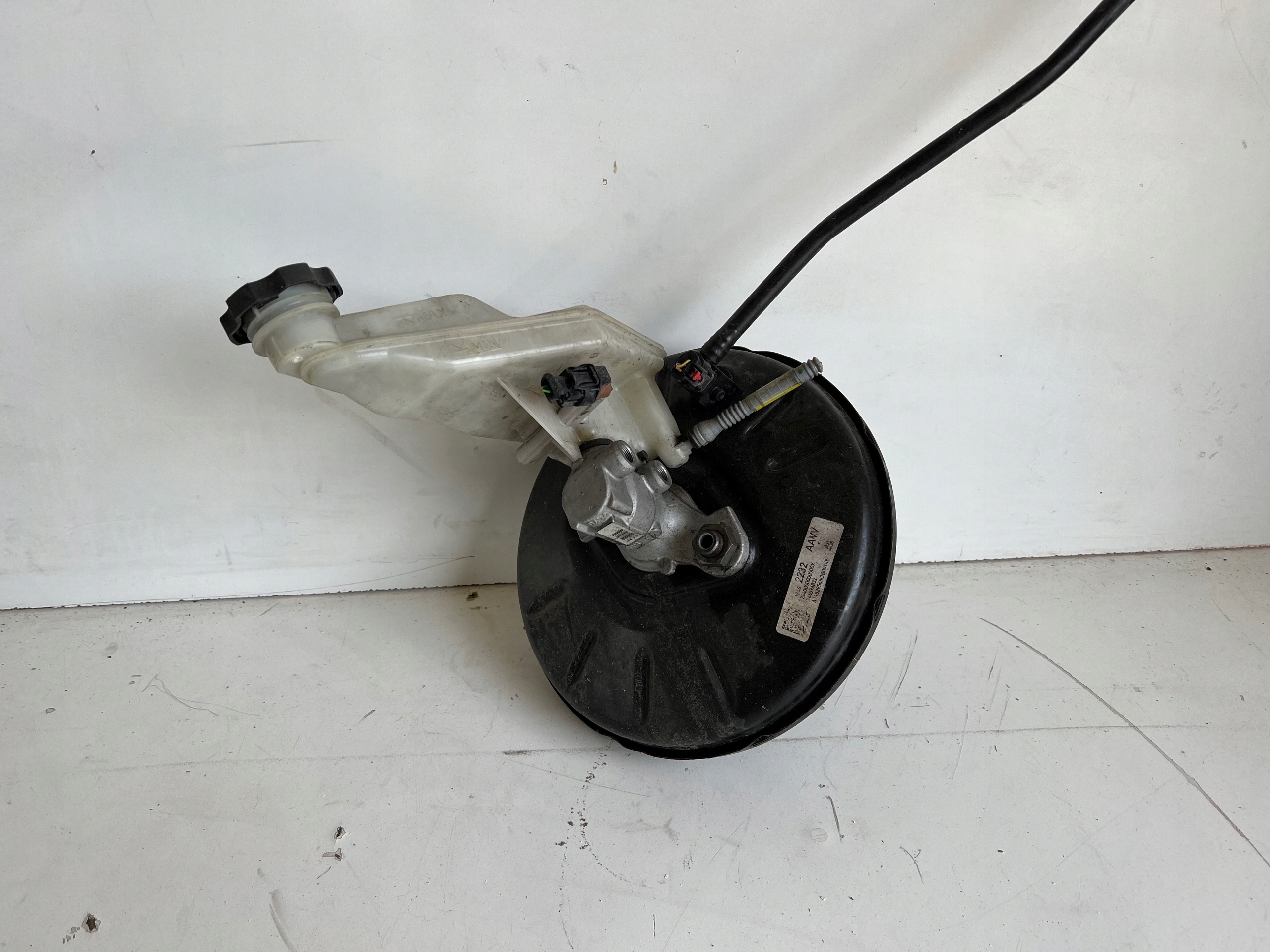 ГАЛЬМІВНИЙ СЕРВОПРИВІД OPEL ASTRA V 1.6