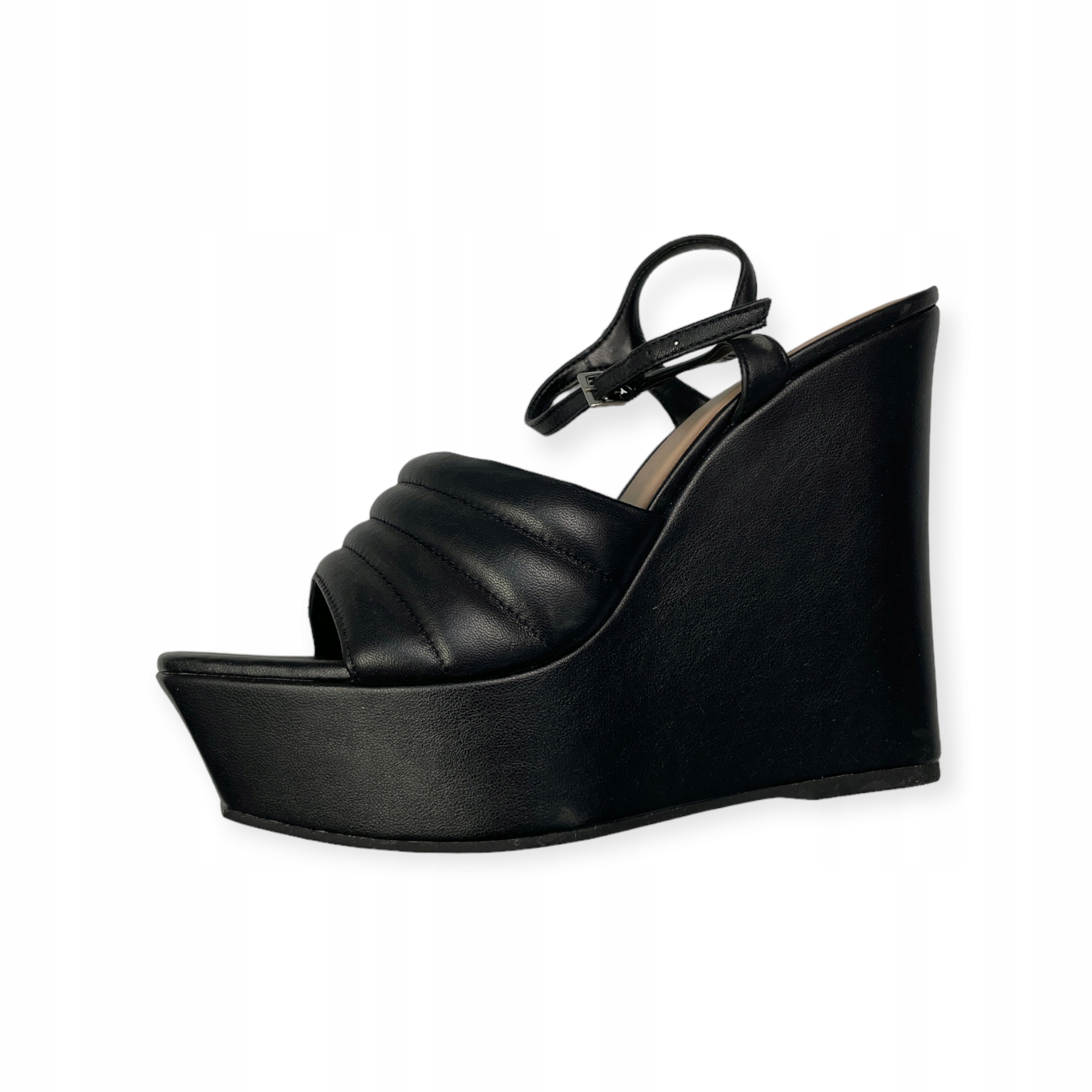 Černé dámské sandály s přezkou typu koturn Aldo 40