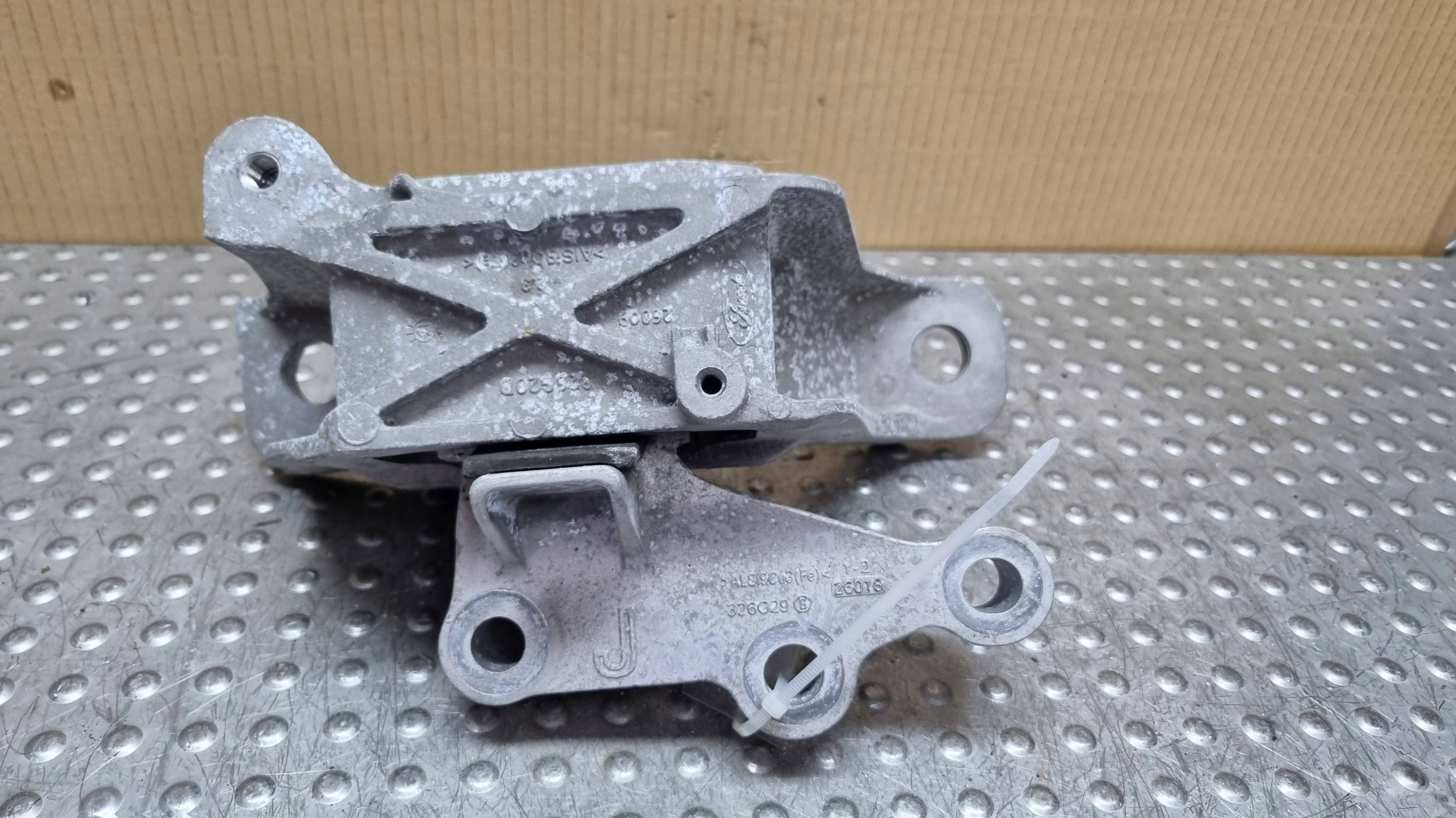 holder engine mount 326G20D FORD FOCUS MK4 KUGA MK3