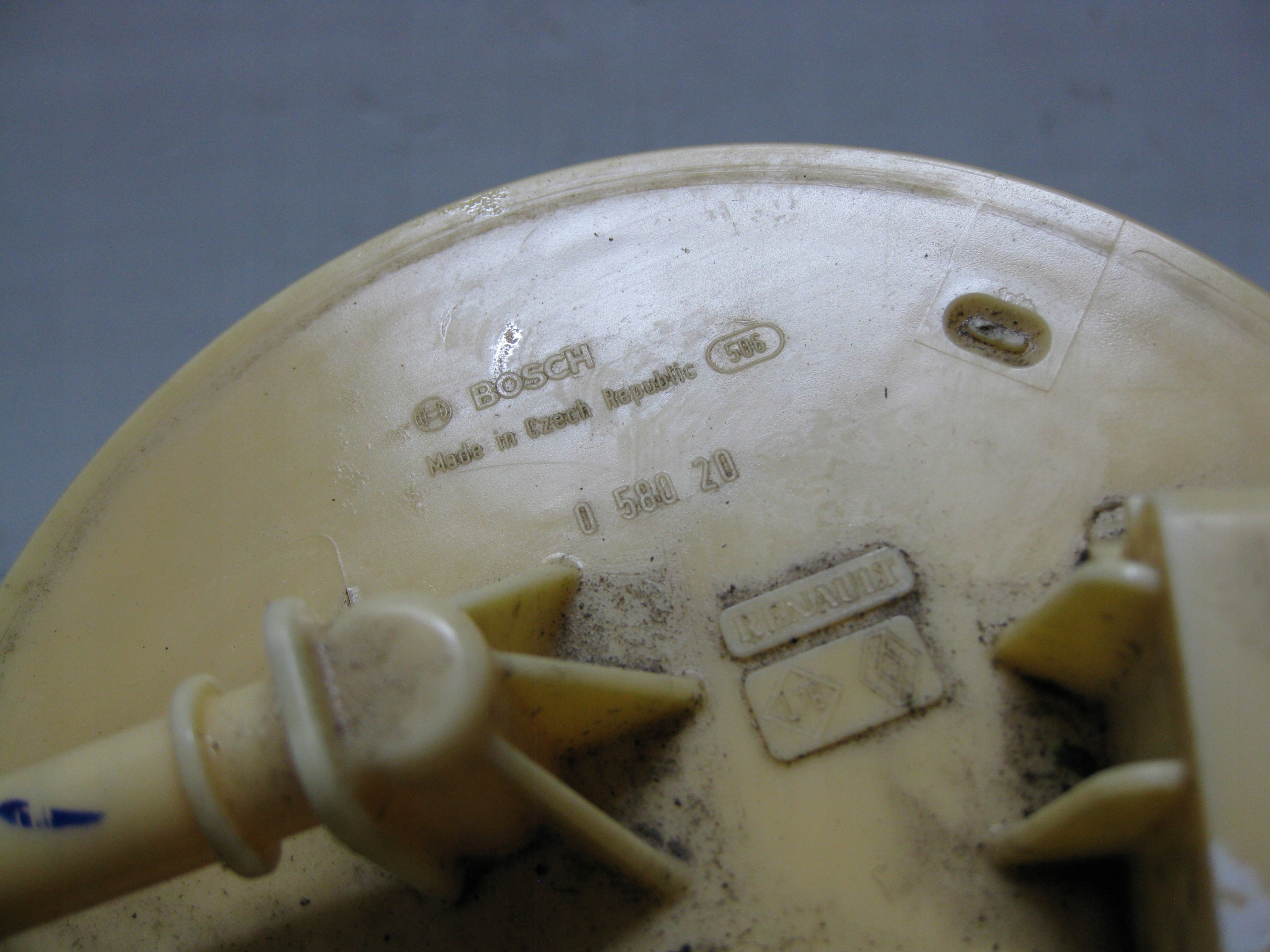 RENAULT MASTER III 2.3 DCI feed pump PLYWAK