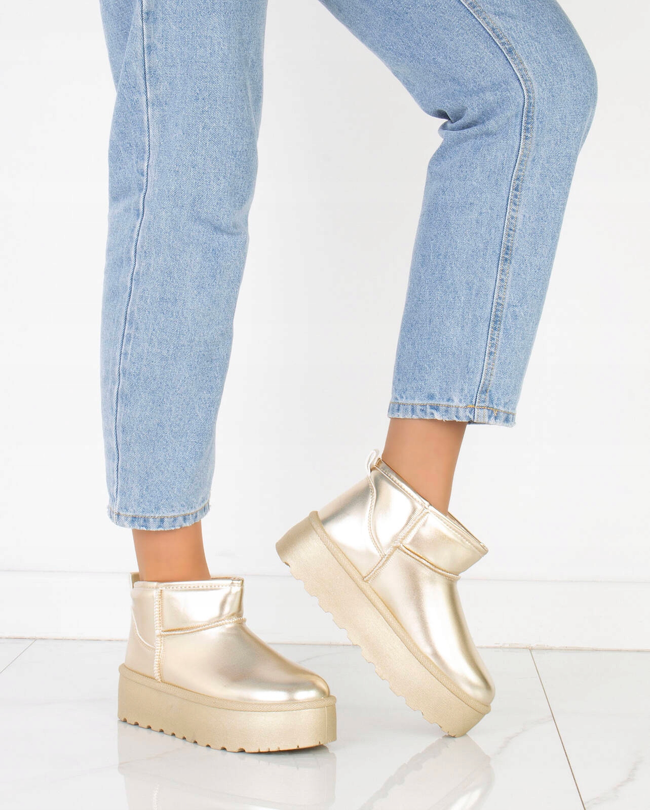 ŚNIEGOWCE ZŁOTE OCIEPLANE BOTKI PLATFORMA 38 Marka bez marki