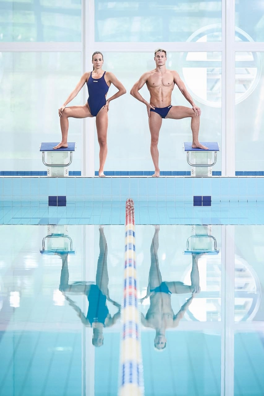 arena Solid Challenge Team damski kostium Materiał dominujący poliester