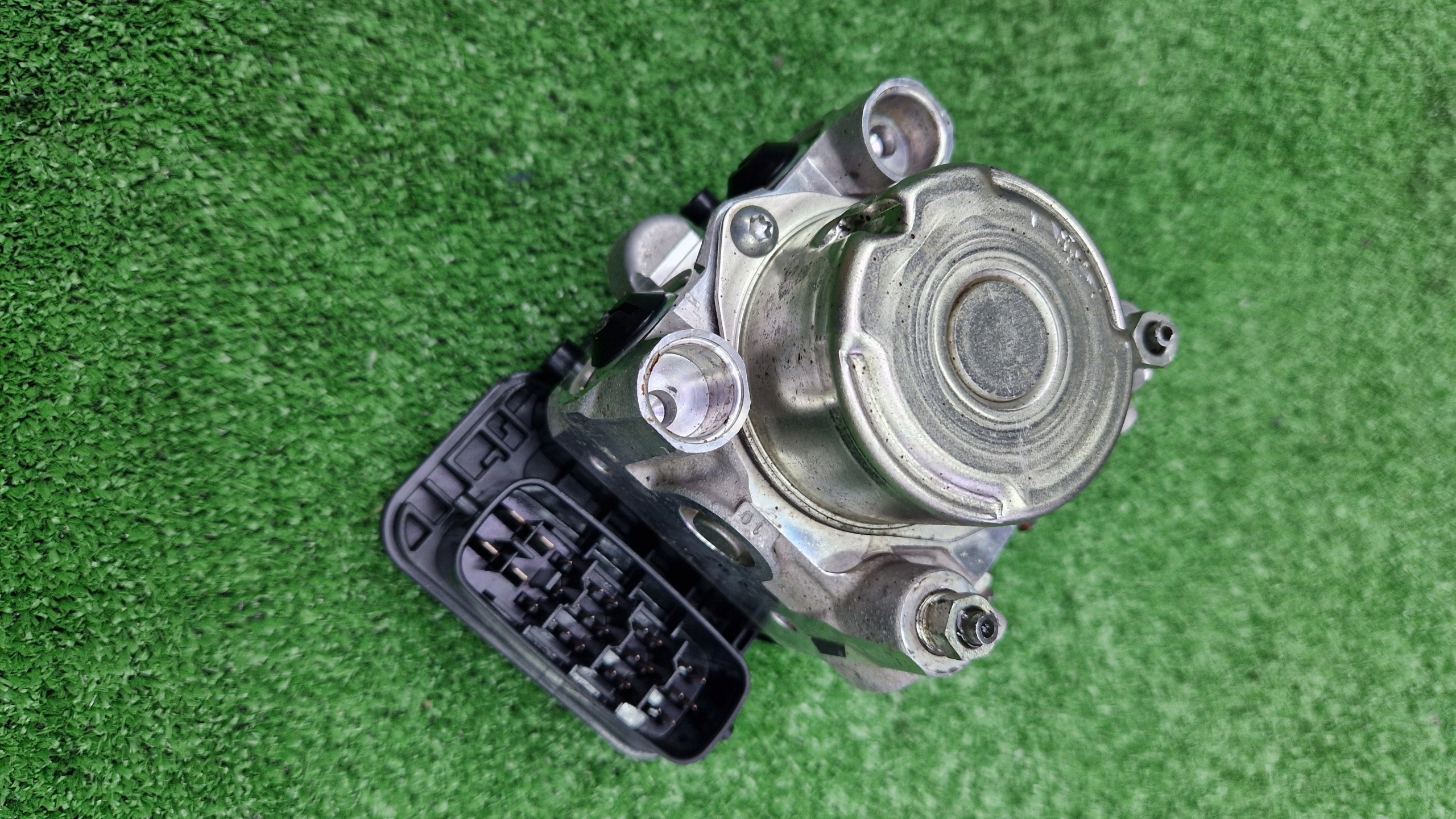 control unit pump ABS SUZUKI JIMNY 5610076J0 2005R > 2014R LIFT