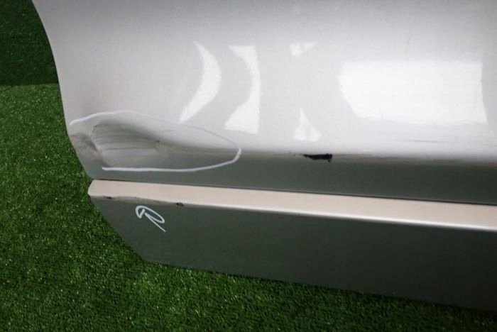BMW X3 F25 10- door right front front