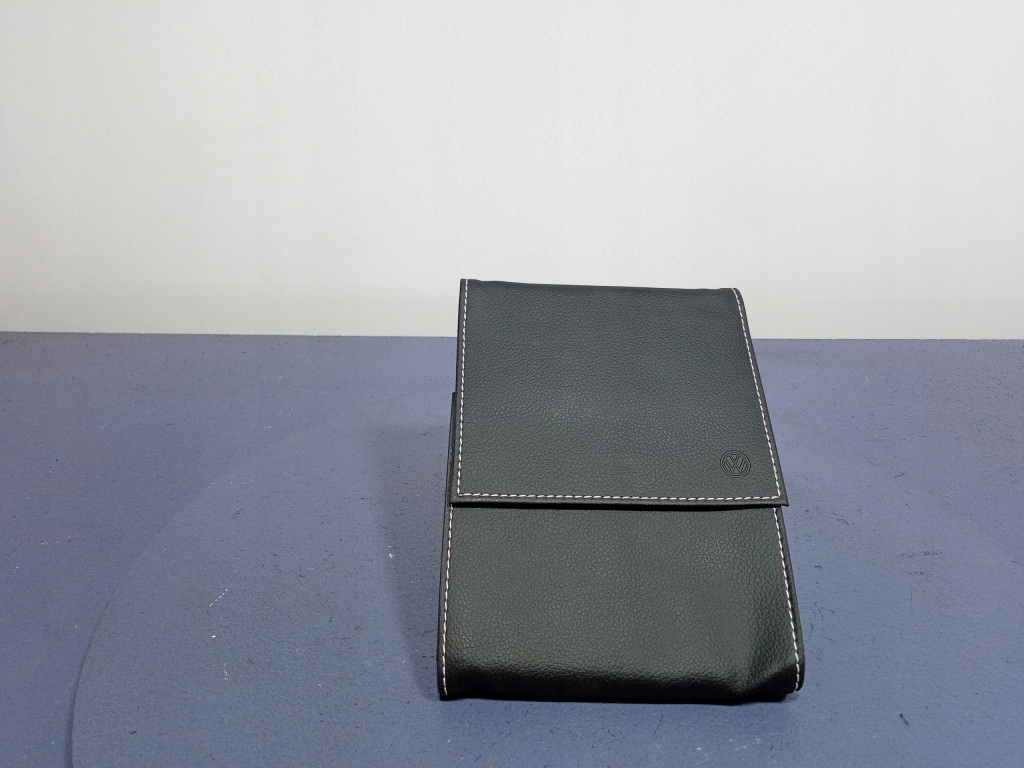 VW PASSAT B8 LIFT 19- INSTRUKCJA OBSŁUGI ETUI PL