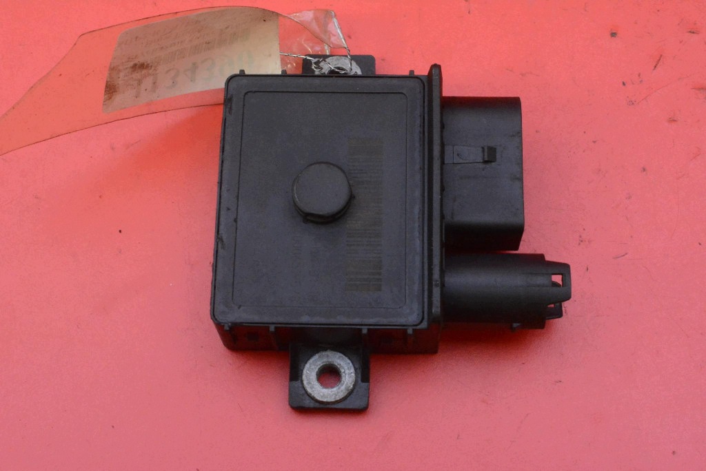 relay plugs glow 859172301 BMW E90 E91 2.0 D 143 KM 04-10