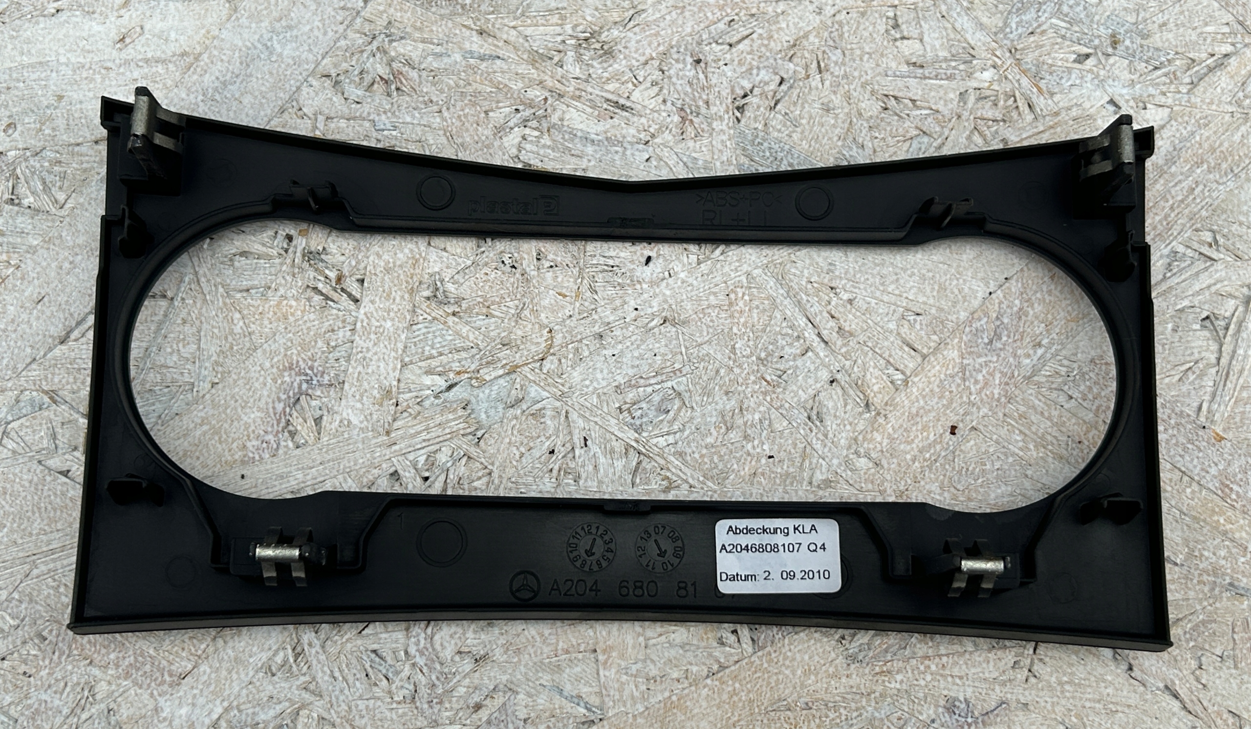 RÁM PANELU klimatizaci MERCEDES GLK X204 08- A2046808107