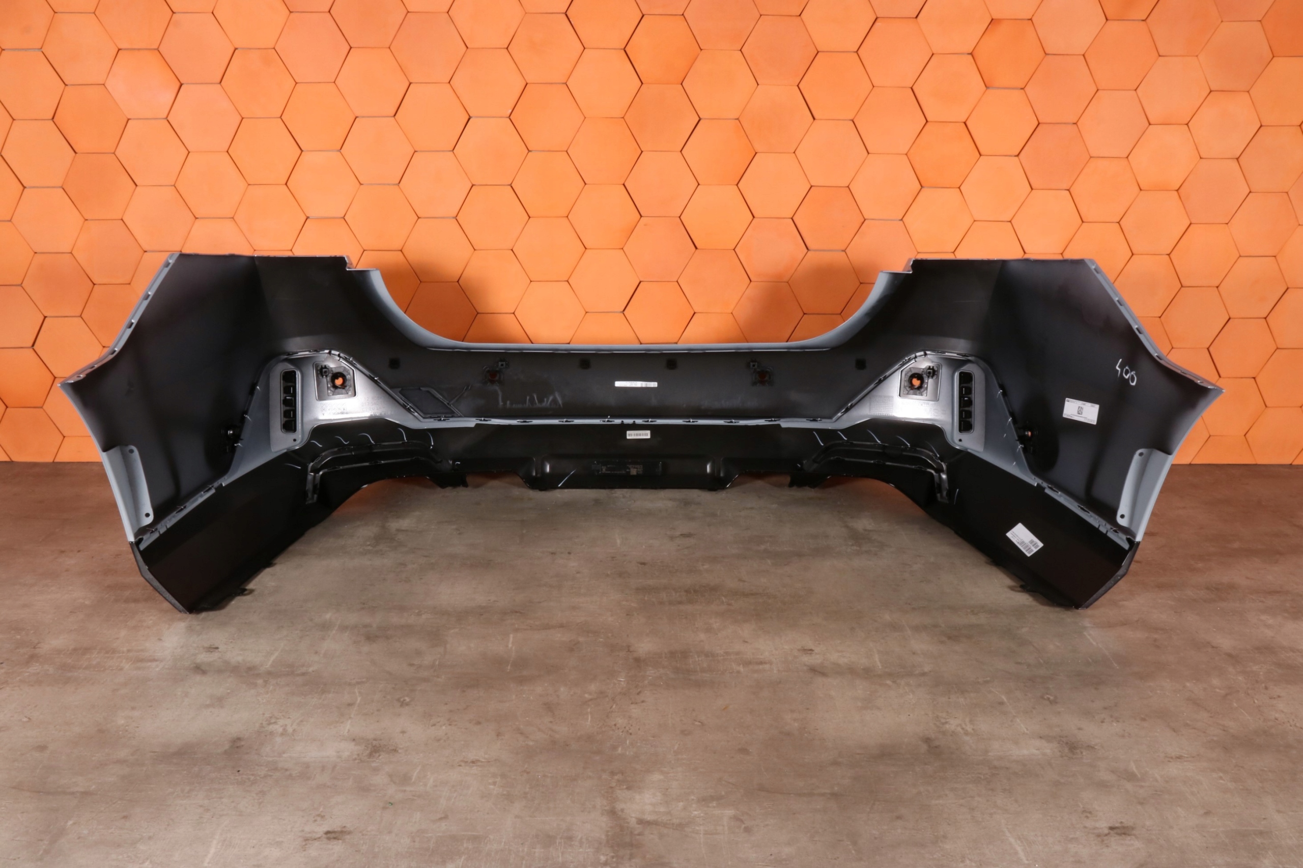 BMW 5 G60 m-packet bumper rear part rear colour C4P BROOKLYN GRAU