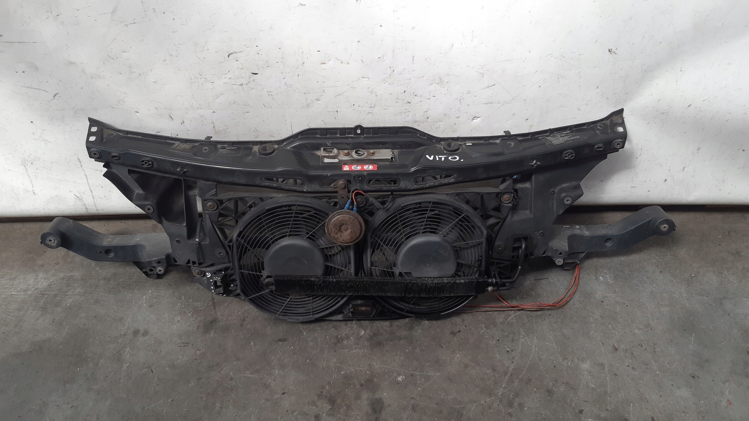 support panel for radiators 6398800003 Mercedes Vito 639 LIFT
