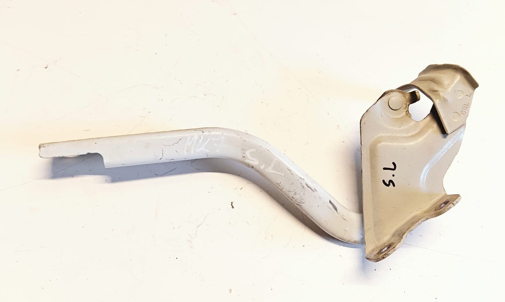 hinge bonnets left SUZUKI MK7