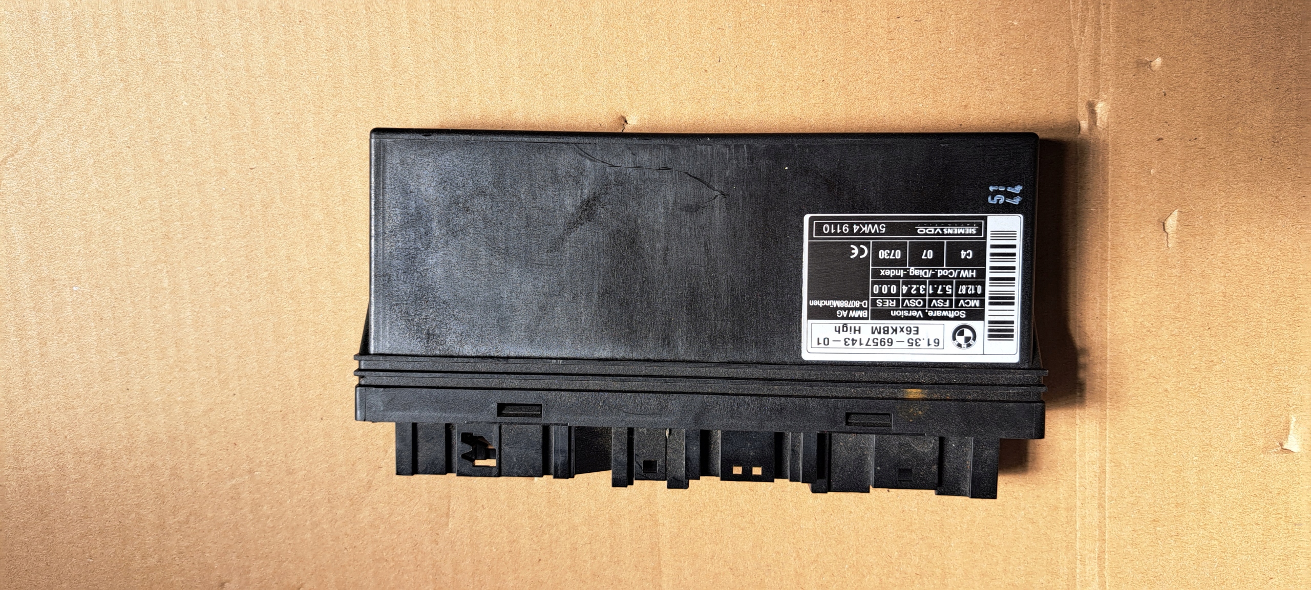 MODUŁ KOMFORTU BMW E61 3,0D 6957143