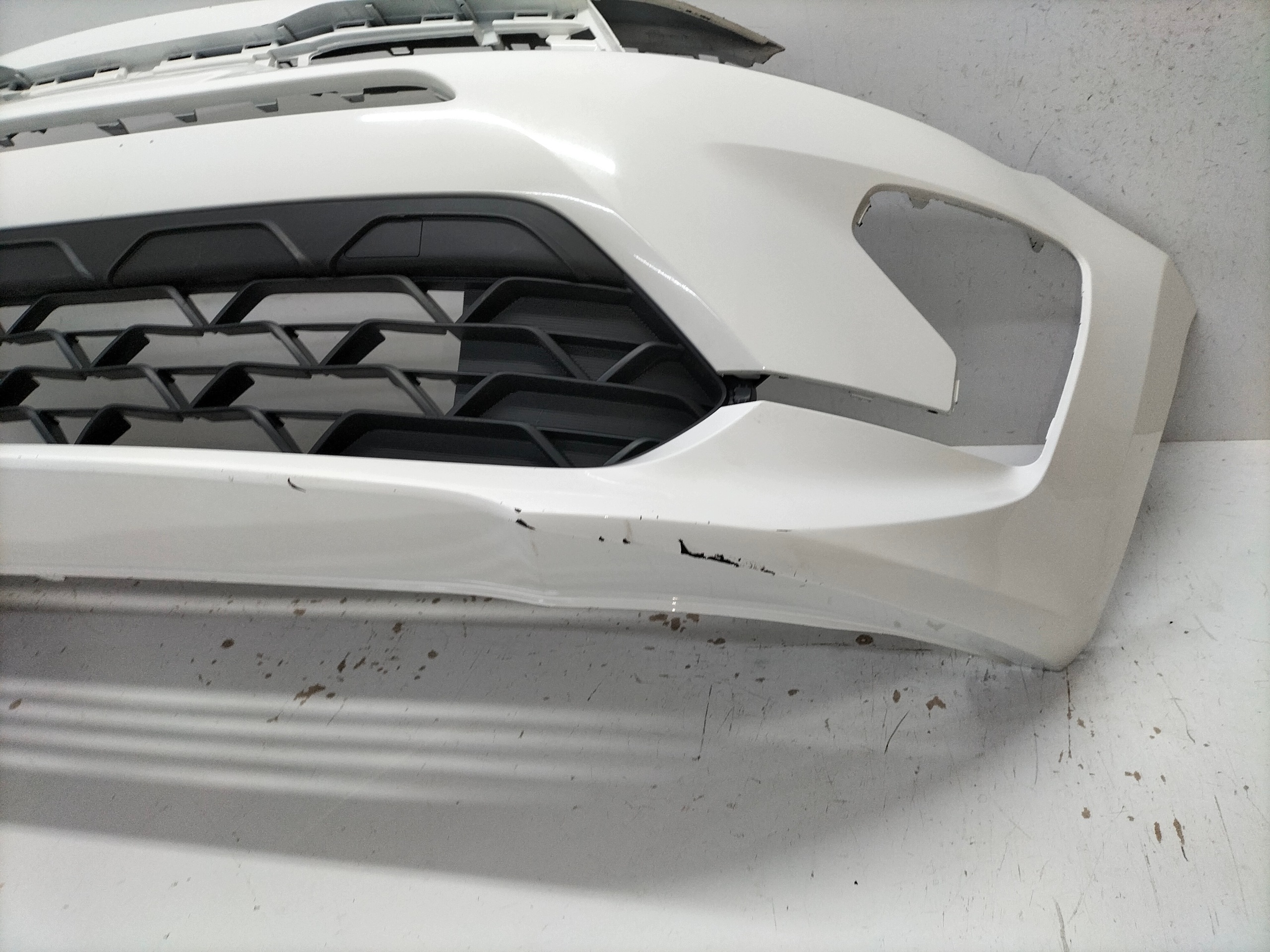 front bumper front KIA RIO IV LIFT V 20- wersja without sensors PDC