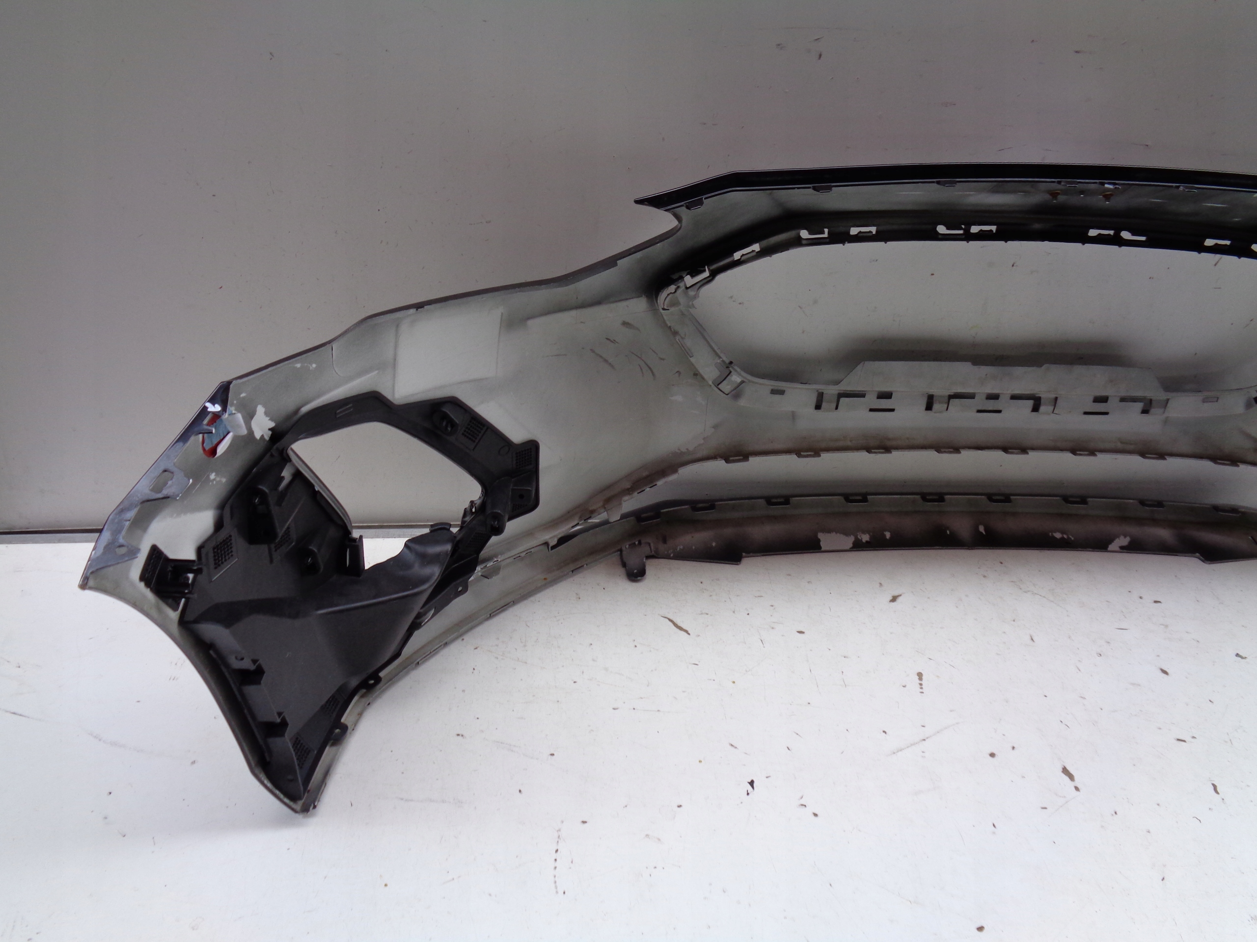 front bumper FORD FOCUS MK4 18- NR 40745
