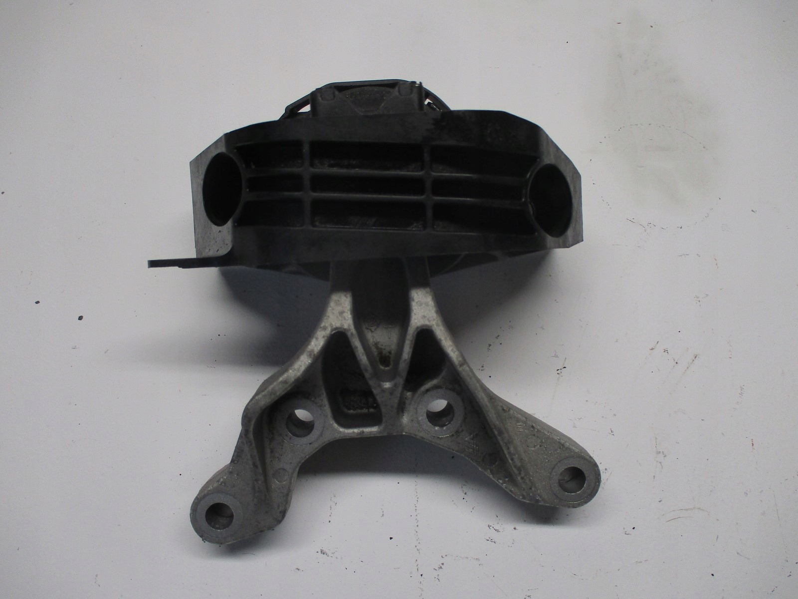 ЛАПА ПОДУШКА PEUGEOT 2008 II 243444-CMP