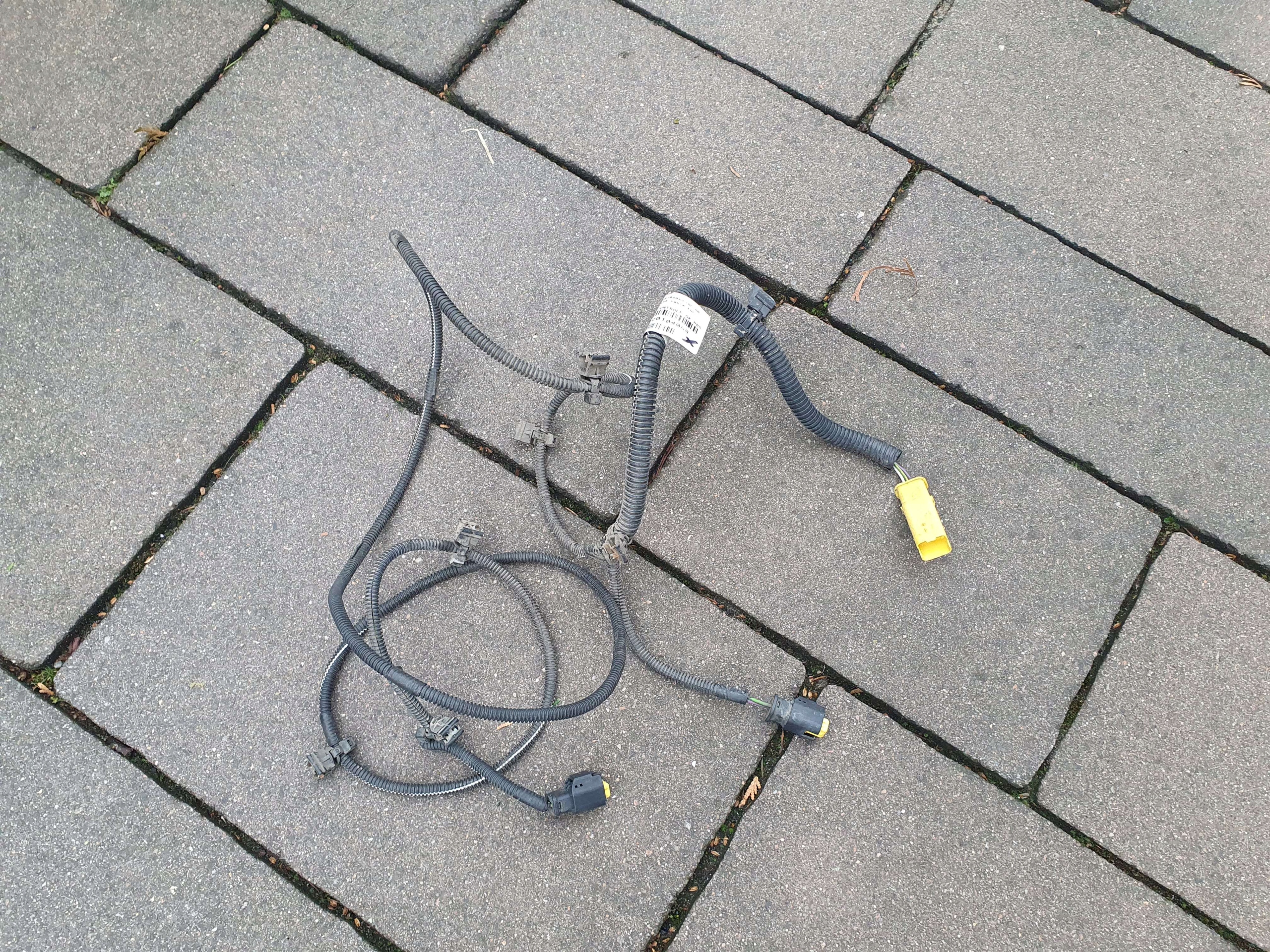 CITROEN C3 PICASSO галогенный луч 20104059